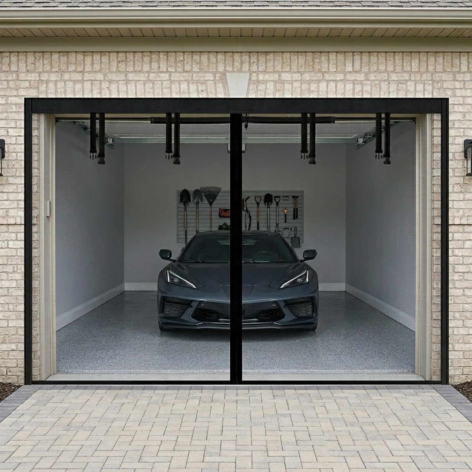 Moustiquaire porte de garage idéale pour terrasse et balcon en été