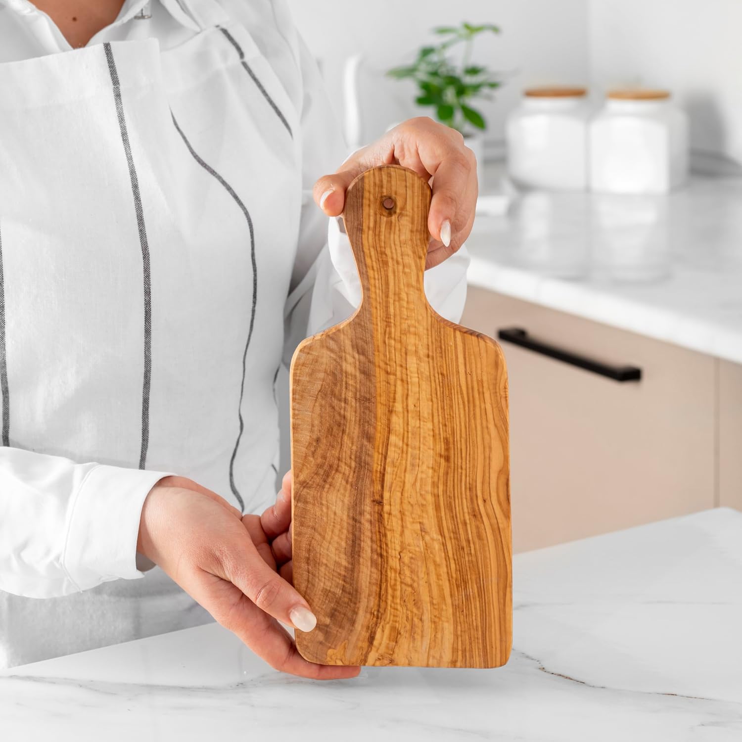 Olive Wood Cutting Board - 27cm (10.6") Handmade Chopping Board with Hanging Hole - Durable Mediterranean Kitchen Board for Cutting, Slicing, and Serving - Rustic Design with Beeswax Finish