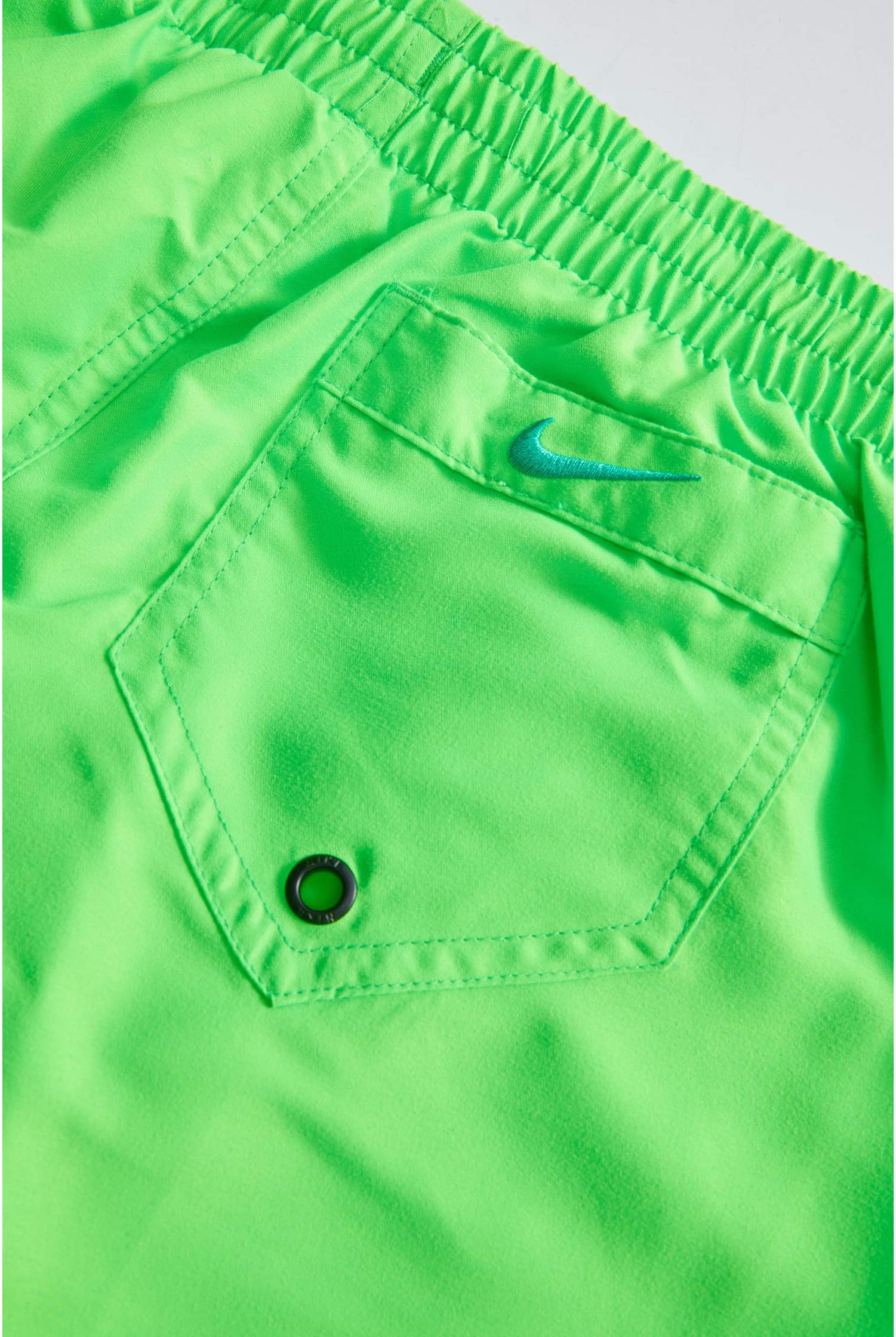 does walmart sell nike clothes