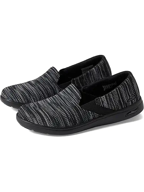 Женские кроссовки SKECHERS Arch Fit Uplift Cheerful на каждый день