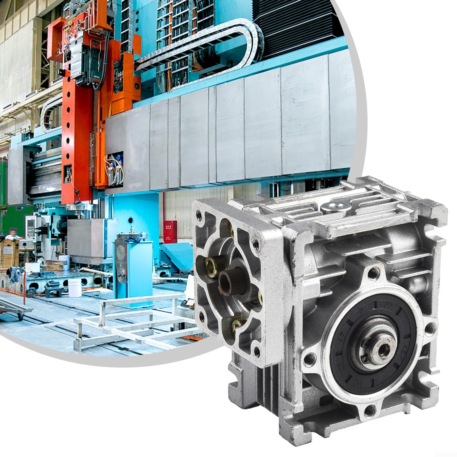 Reductor de engranaje helicoidal con eje de salida de 14 mm RV030 para motores NEMA 23 que ofrece una capacidad de par de hasta 24 Nm (relación 20 1)