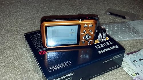 Miniatura 3 de Panasonic Lumix TS20 16.1 MP TOUGH Cámara digital impermeable con zoom óptico 4x (naranja) (Modelo antiguo)