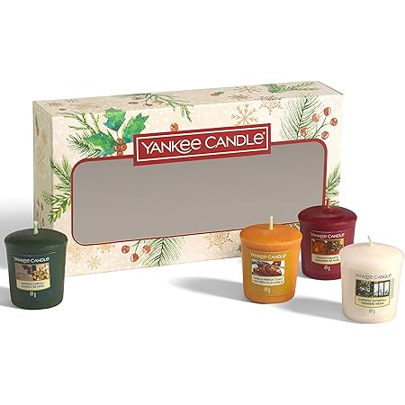 Yankee Candle Gift Set With 3 Scented Votive Candles And 1 Votive Holder Alpine Christmas Collection Festive Gift Box Amazon Co Uk Kitchen Home