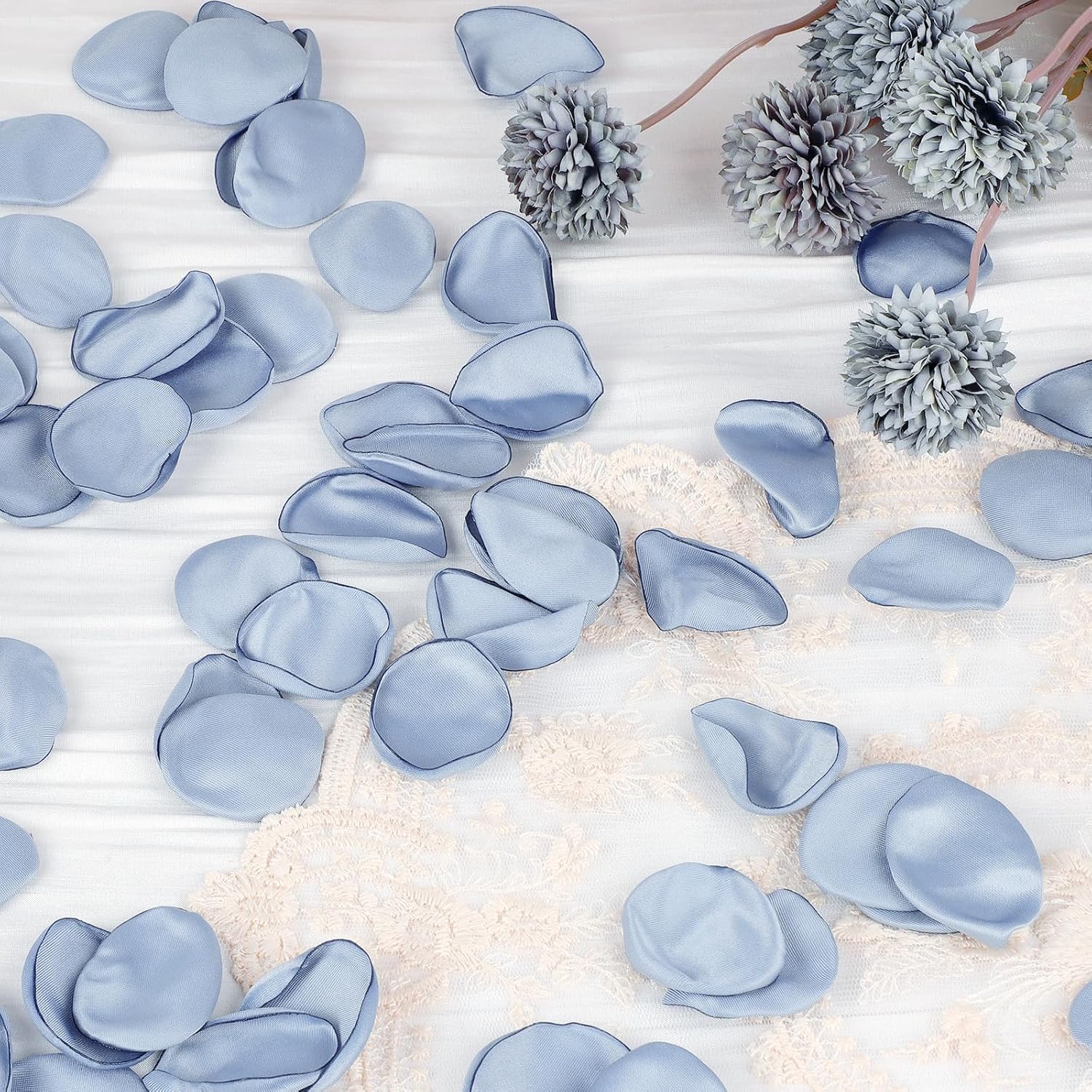 200Pcs Blue Rose Petals for Wedding, Artificial Flower Petals Wedding Aisle Scatter Flower Petals for Flower Girl Baskets Table Centerpieces Anniversaries Party Birthday Decor - Image 6
