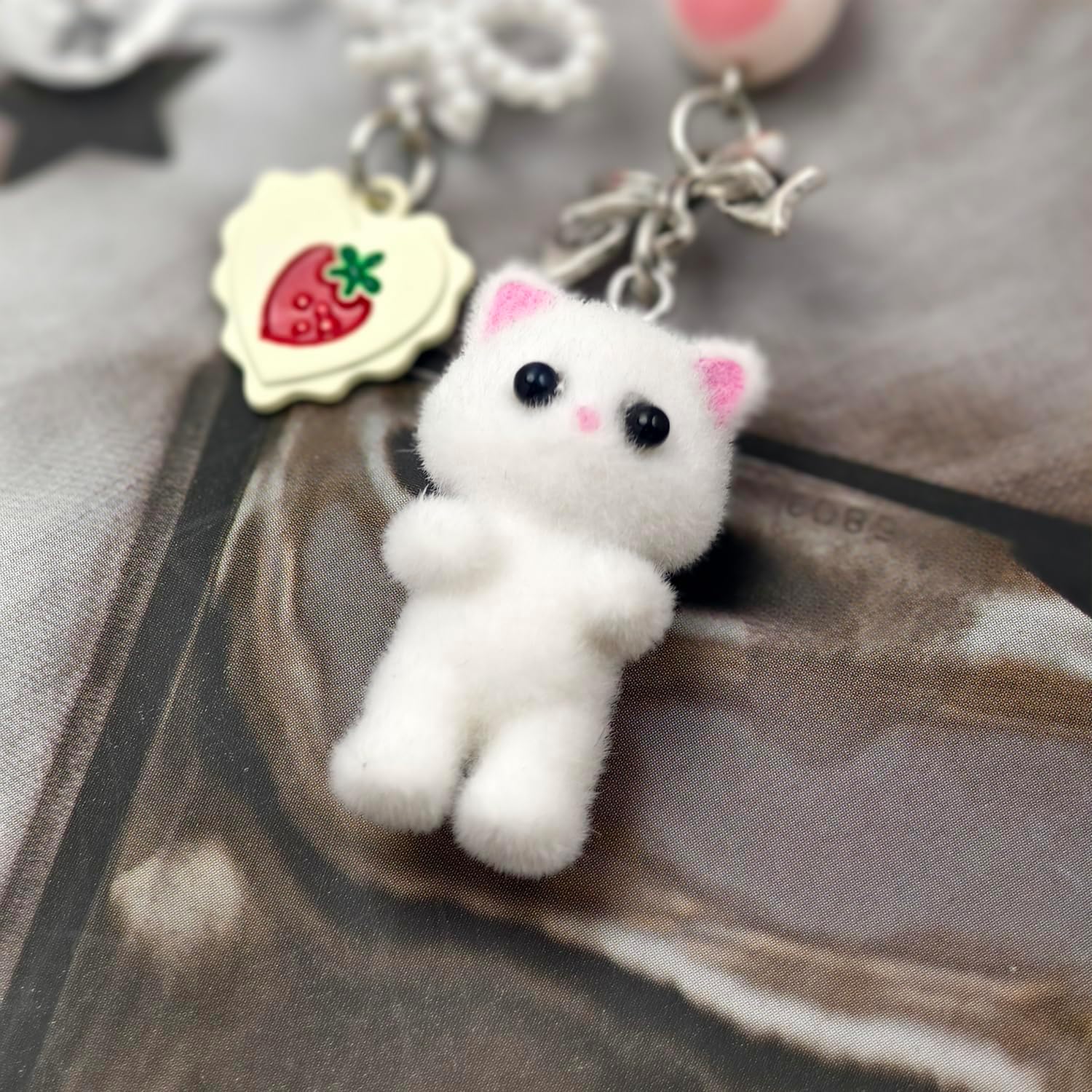 AGEN KGEN Cute Keychain Charms, Fuzzy Cat Decor Gifts for Women Gifts Bags Purses, Y2K Kawaii Bag Charm