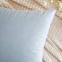 Vista 139 de EMEMA Paquete de 2 fundas de almohada de terciopelo, decorativas, cuadradas, suaves, sólidas, para sofá, dormitorio, silla o automóvil, 18 x 18 Gris