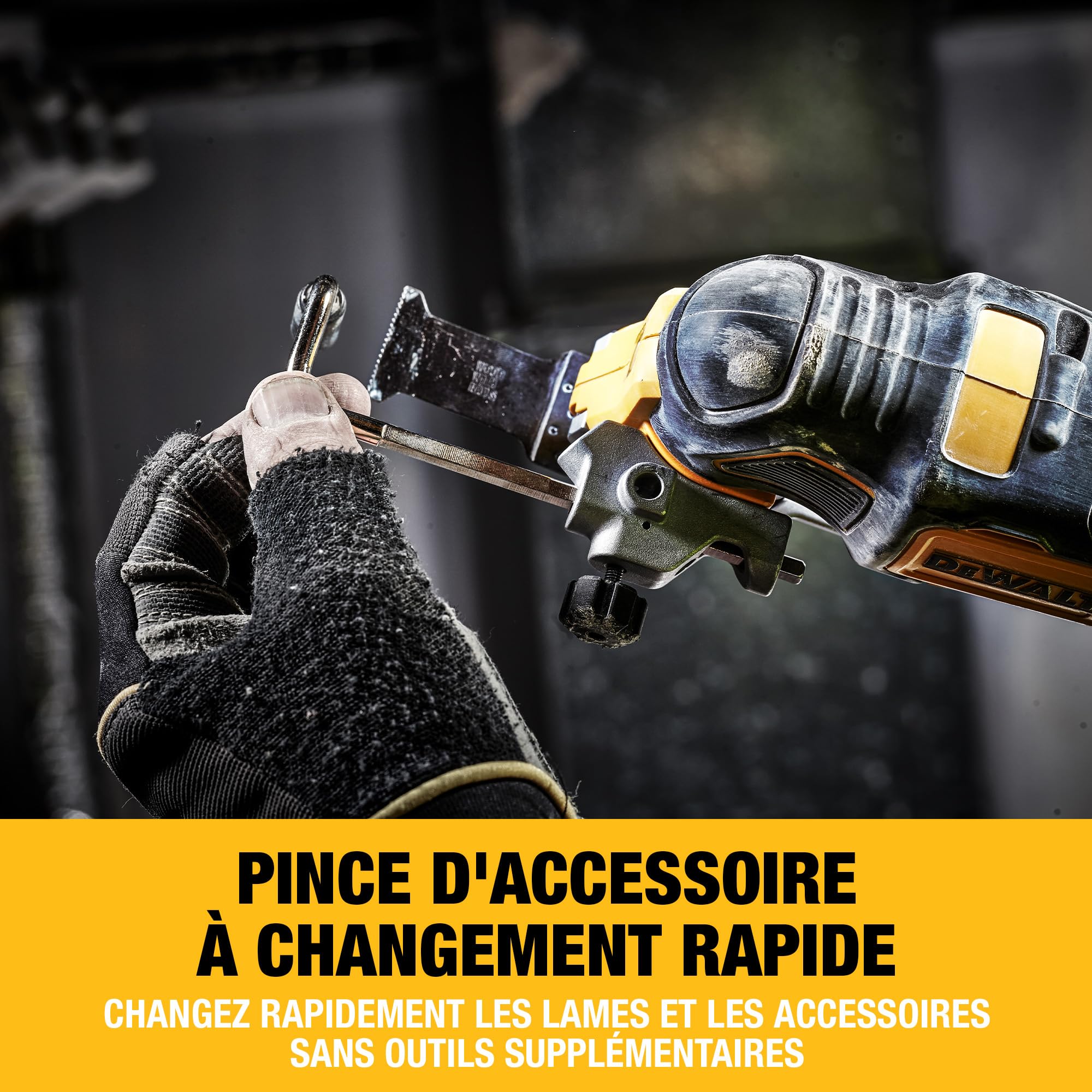 DEWALT - Outil multifonction oscillant sans fil Brushless XR 18V, inclus jeu d'accessoires de Coupe et de Ponçage de 29 pièces, DCS355N-XJ