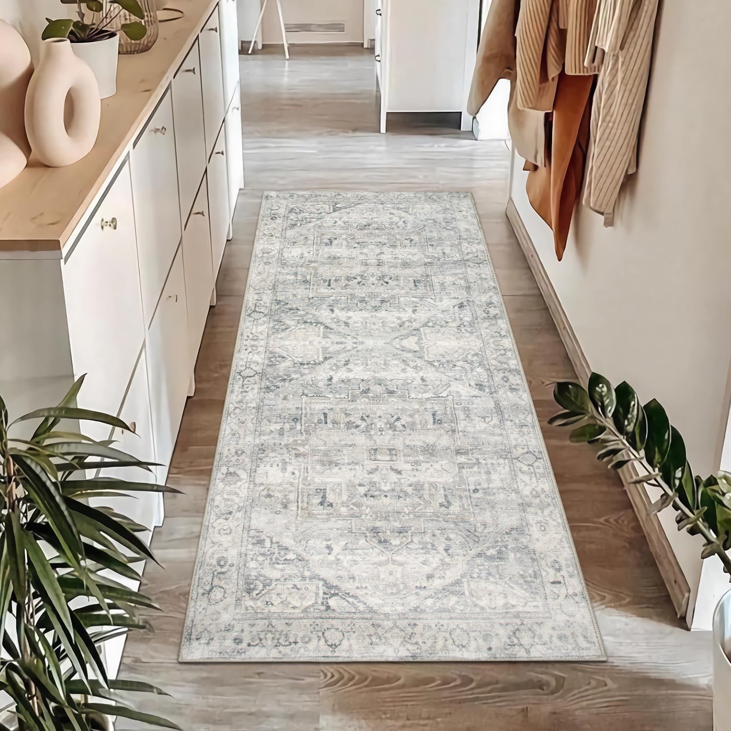 Distressed Runner Rug for Hallway 60x150cm Vintage Kitchen Rugs Non Slip Floor Carpet Runner Washable Area Rug Runner for Bedroom Laundry Room