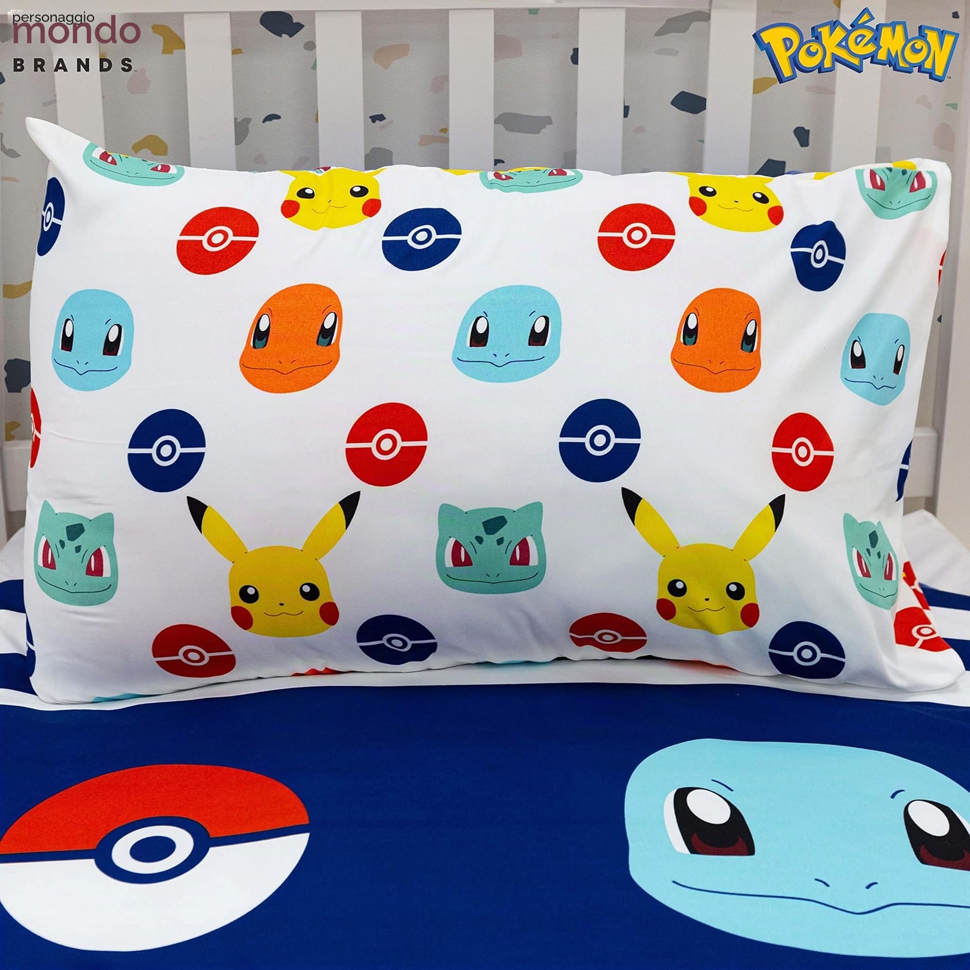 Set copripiumino singolo per bambini, con licenza ufficiale Pokemon, design con distintivi Pikachu reversibile su 2 lati, con federa coordinata, set da letto singolo Character World Brands