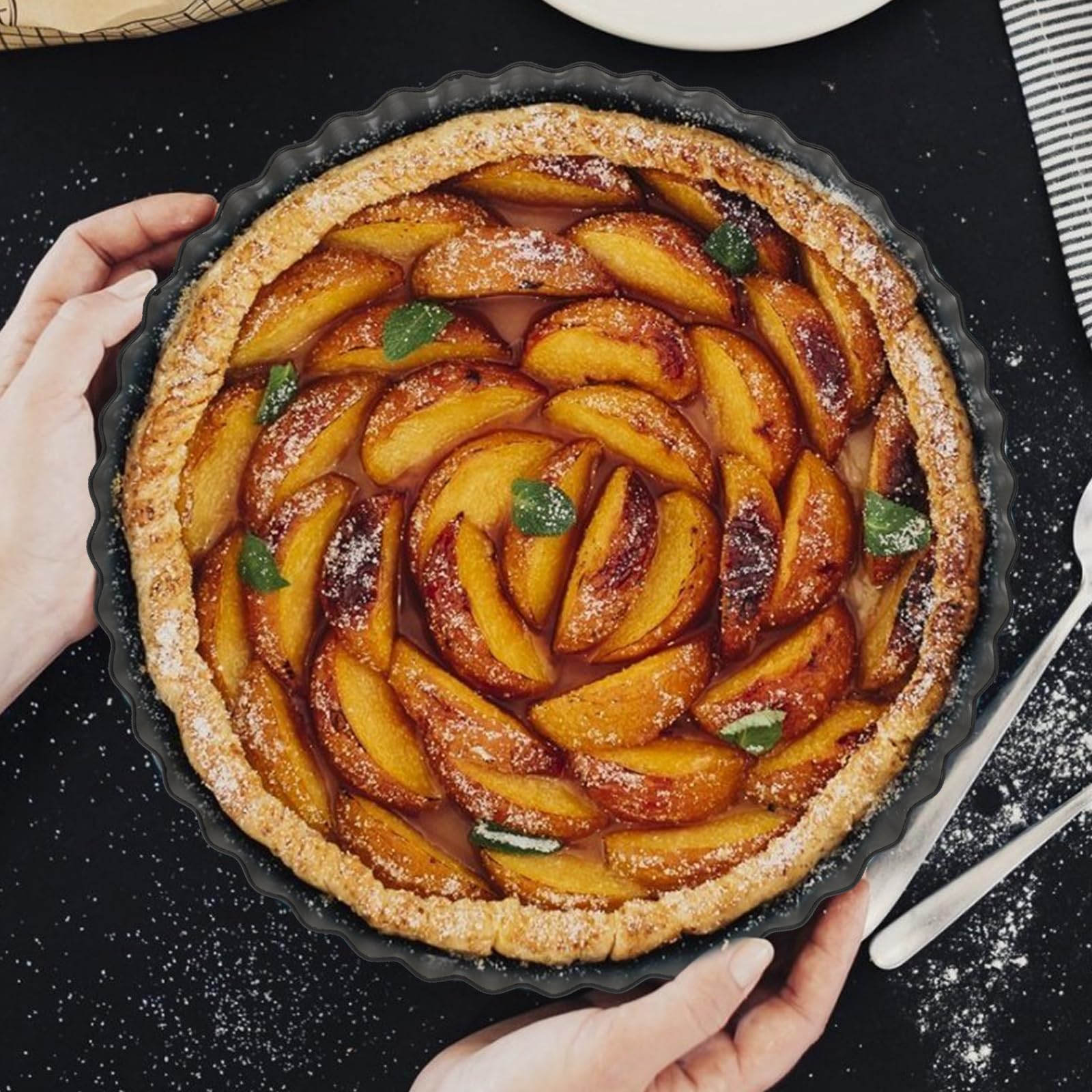 3 Pièces Moule A Tarte Fond Amovible 22 26 30 cm, Plat A Tarte et Plat A Quiche Noir en Acier Carbone, Moule Cannelé pour Pizza et Dessert Maison