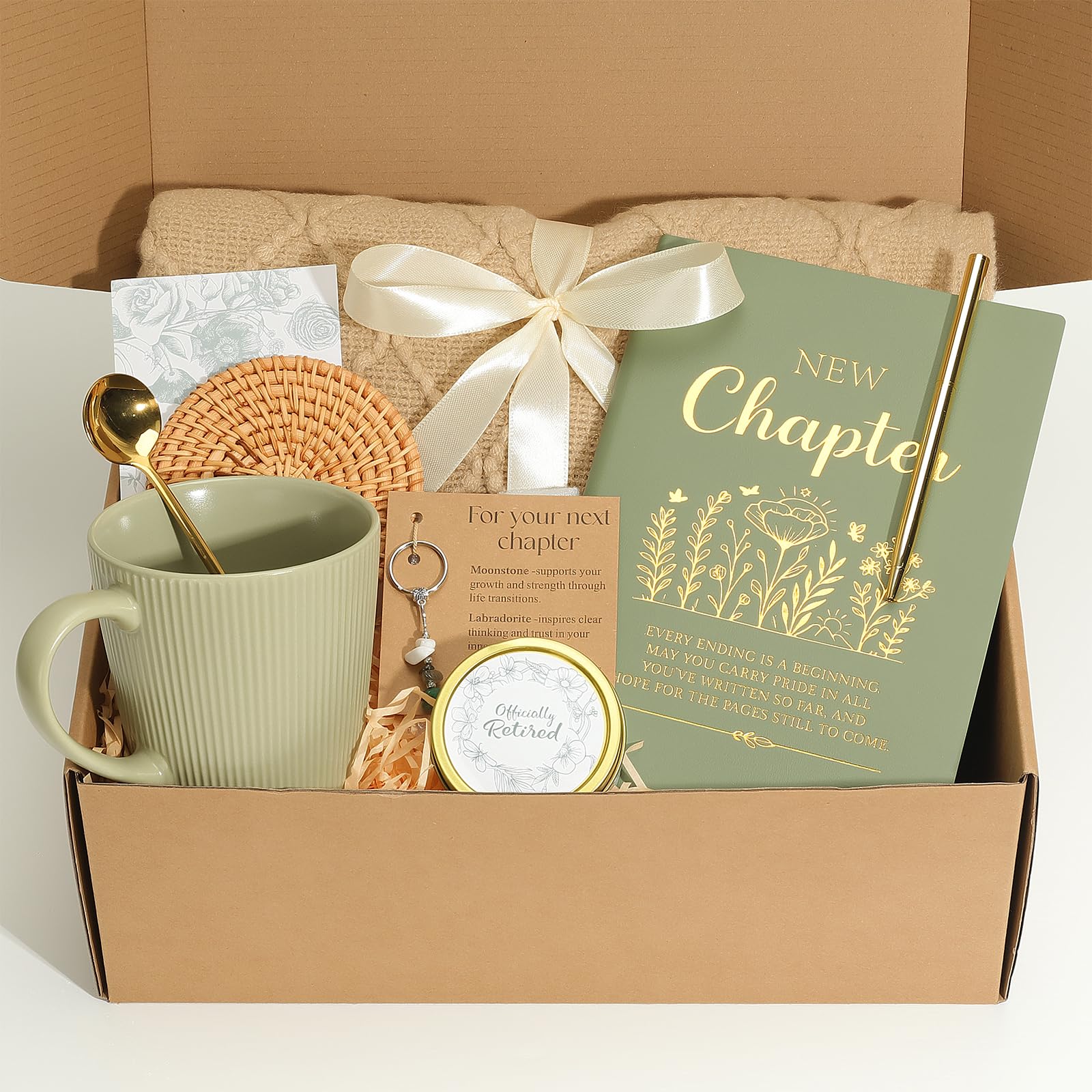 Regalos de jubilación para mujeres, cesta de regalo de jubilación con manta de borlas, taza y cuchara de cerámica, cuaderno y bolígrafo de capítulo, vela, llavero y tarjeta, regalos para