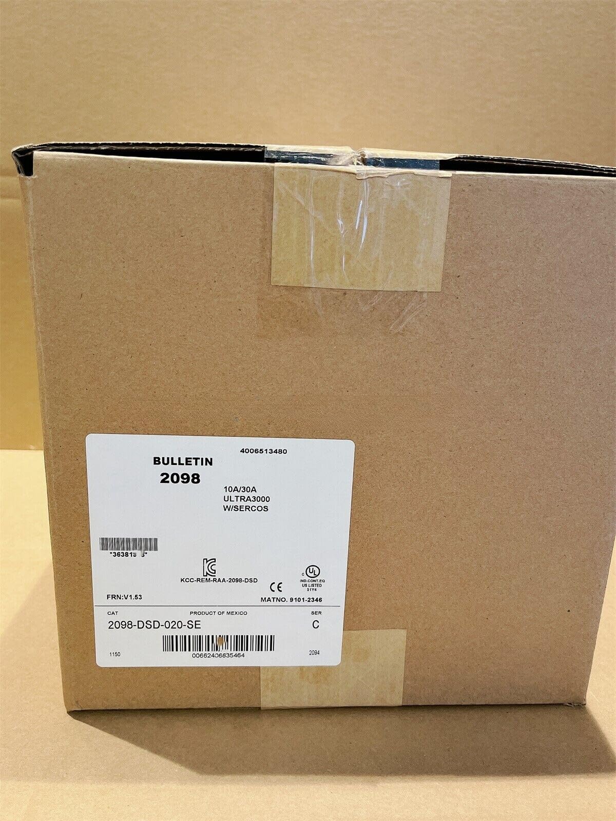 New 2098-DSD-020-SE Servo Drive