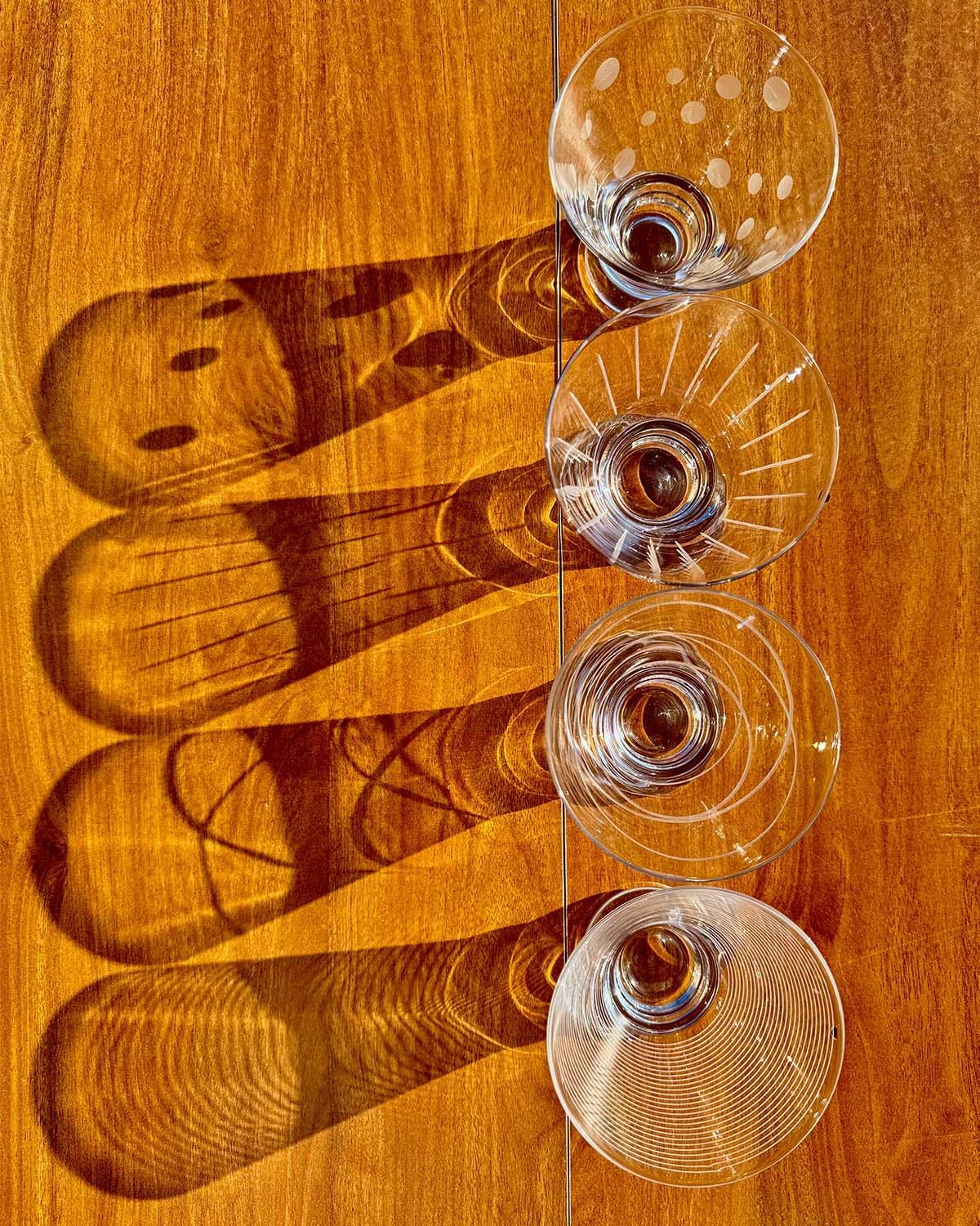 Etched Martini Glasses Set of 4 - Crystal Cocktail Glasses, Stemless Martini Glass for Bar, Martini, Cosmopolitan, Manhattan, Gimlet, Pisco Sour Brandy, Margarita Glasses, Dessert Cups, 8oz