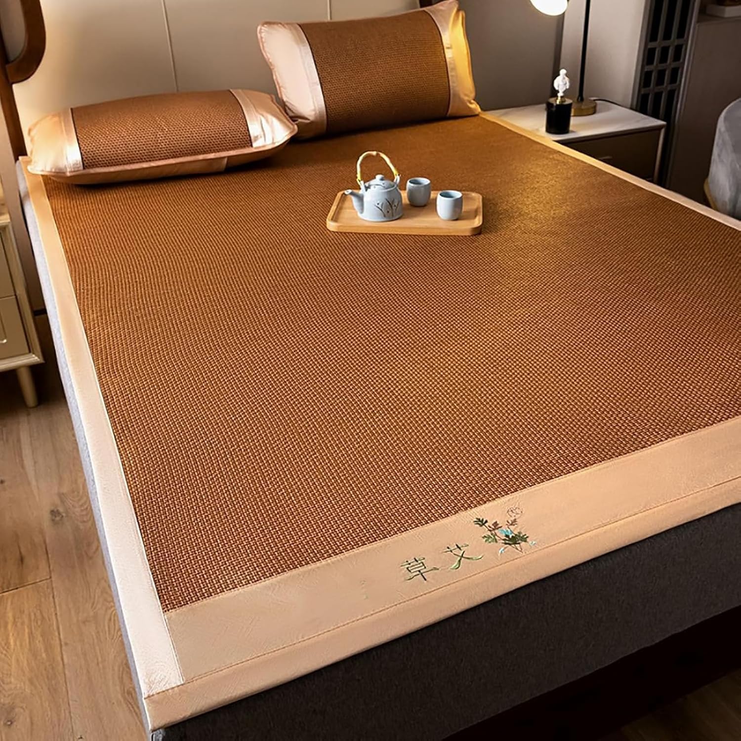 Summer Sleeping Mat, Double Sided Mat for Bed, Breathable Carbonized Bamboo Mattress Topper Air Conditioning Mat for Twin/Queen Living Room Dormitory (35.4x77in, B)