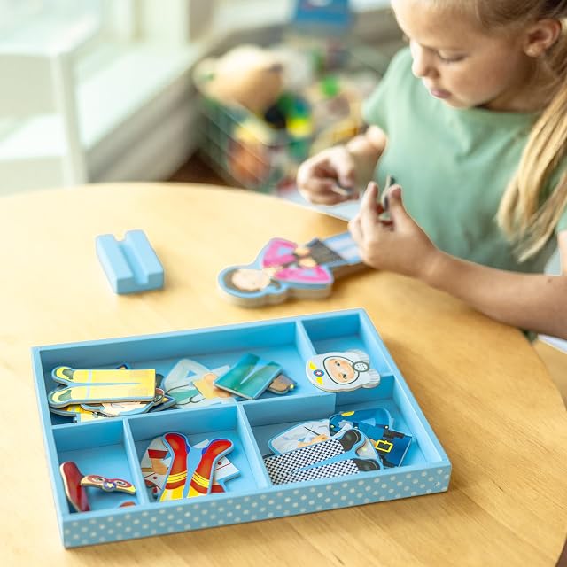 Foto 6 de 8 de Melissa & Doug- Julia Juego de Disfraces Magnéticos, Multicolor (15164)