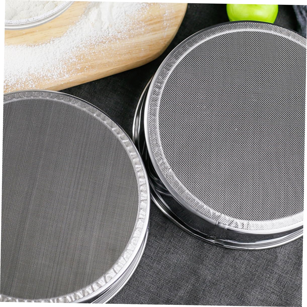 Ensemble de tamis de cuisson en maille d'acier inoxydable pour la cuisine-ensemble de 2 pièces pour la cuisson de gâteaux, le tamisage des pâtes et le secouage de la farine-passoire à main pour glaça
