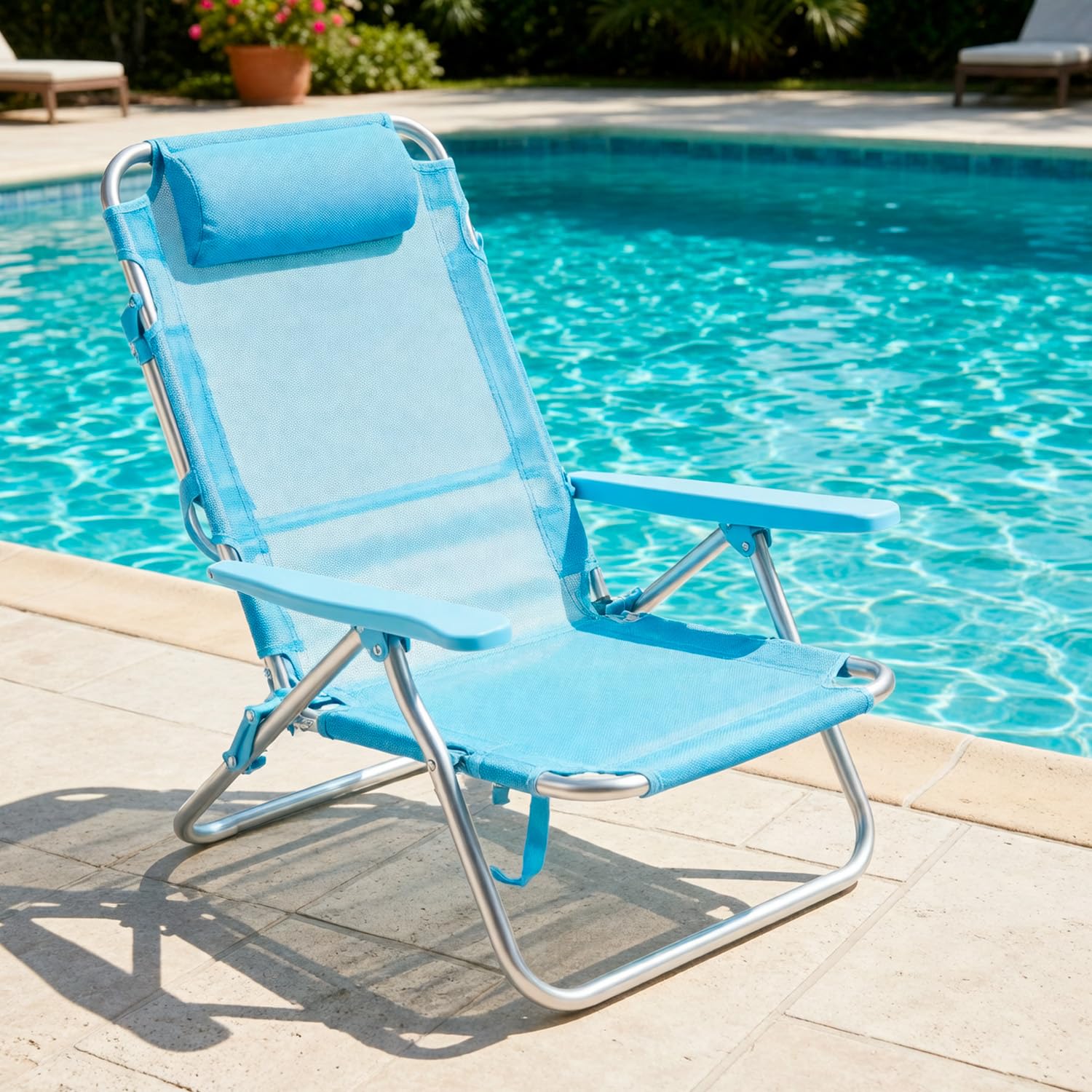 Arreditaly Spiaggina Relax Pieghevole Da Mare Con Telaio In Alluminio Seduta In Textilene Traspirante Poggiatesta Integrato E Braccioli Ergonomici Per Campeggio Outdoor 53 x 62 x 77 Cm Azzurro