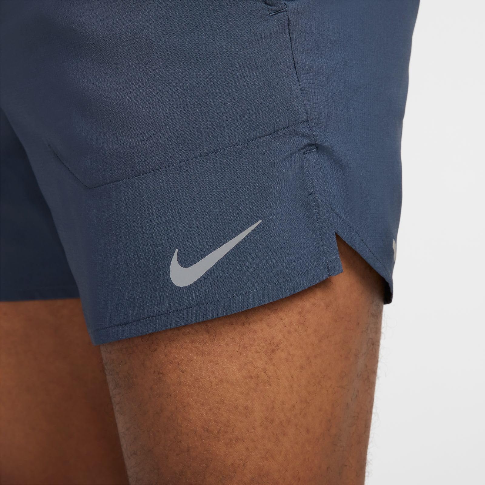 NIKE Stride Pantalón Corto De Running Dri-Fit De 13 Cm con Malla Interior - Hombre, Thunder Blue/Black/Reflective Silv, DM4755-437, 2XL