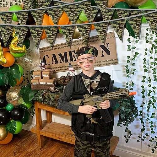 Miniatura 3 de Banderín de camuflaje de 49 pies, banderas triangulares de camuflaje del ejército para decoraciones de fiesta de cumpleaños