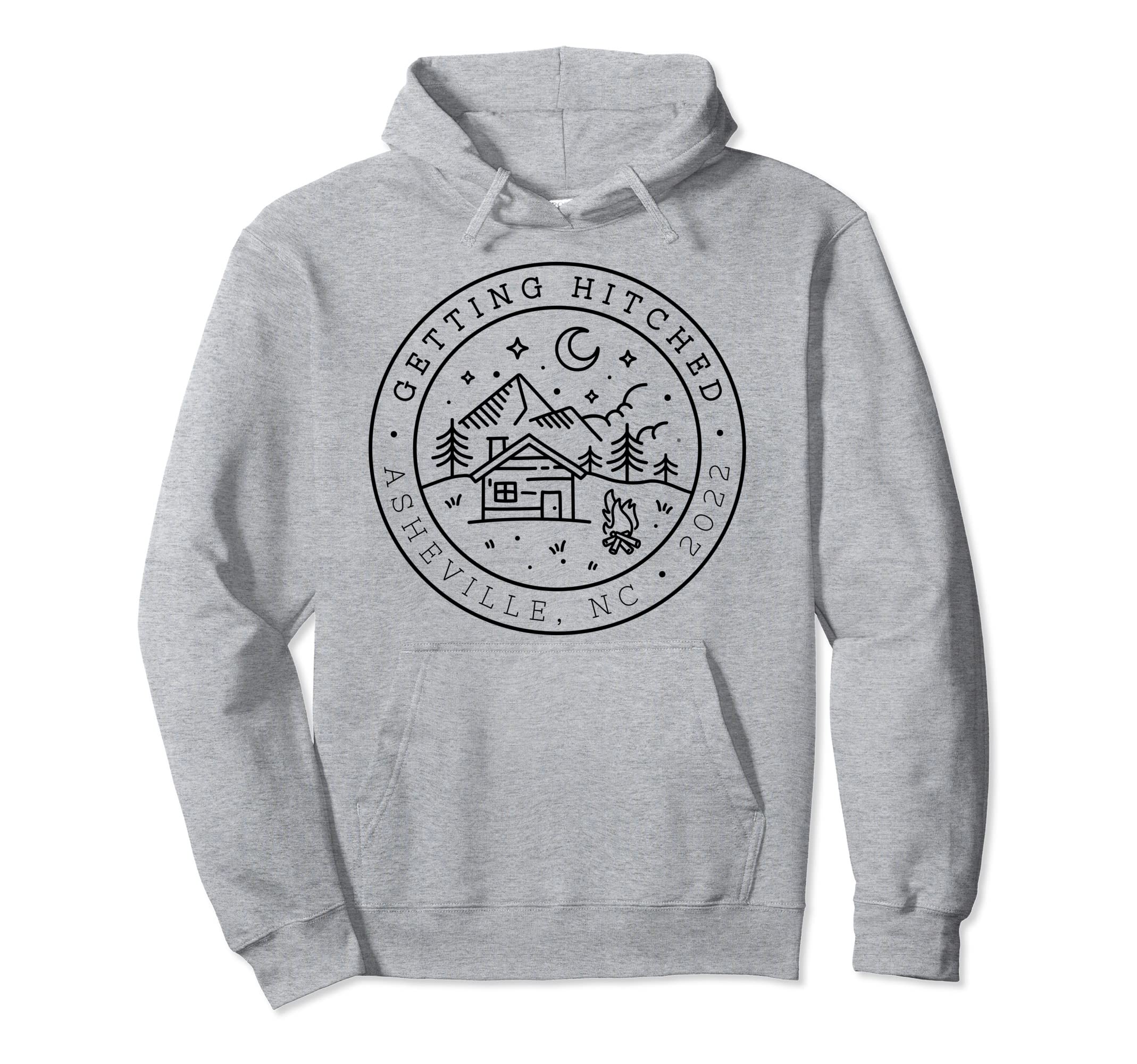 Getting Hitched | Carissa's Bachelorette Tee Pullover Hoodie