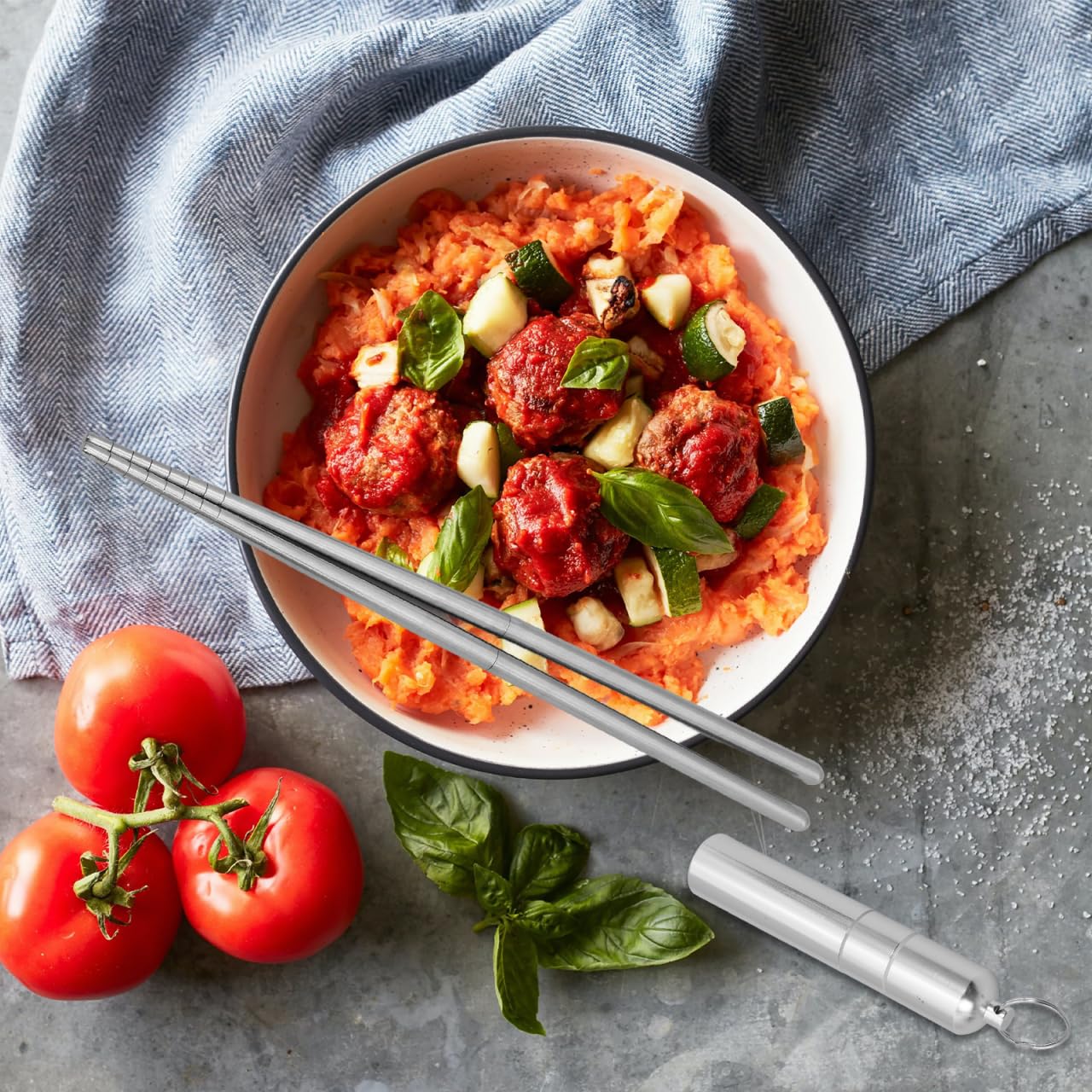 UKCOCO 1 set di posate portatili in acciaio inox con custodia e bacchette, per viaggi, campeggio e uso all'aperto, stoviglie per famiglia e feste