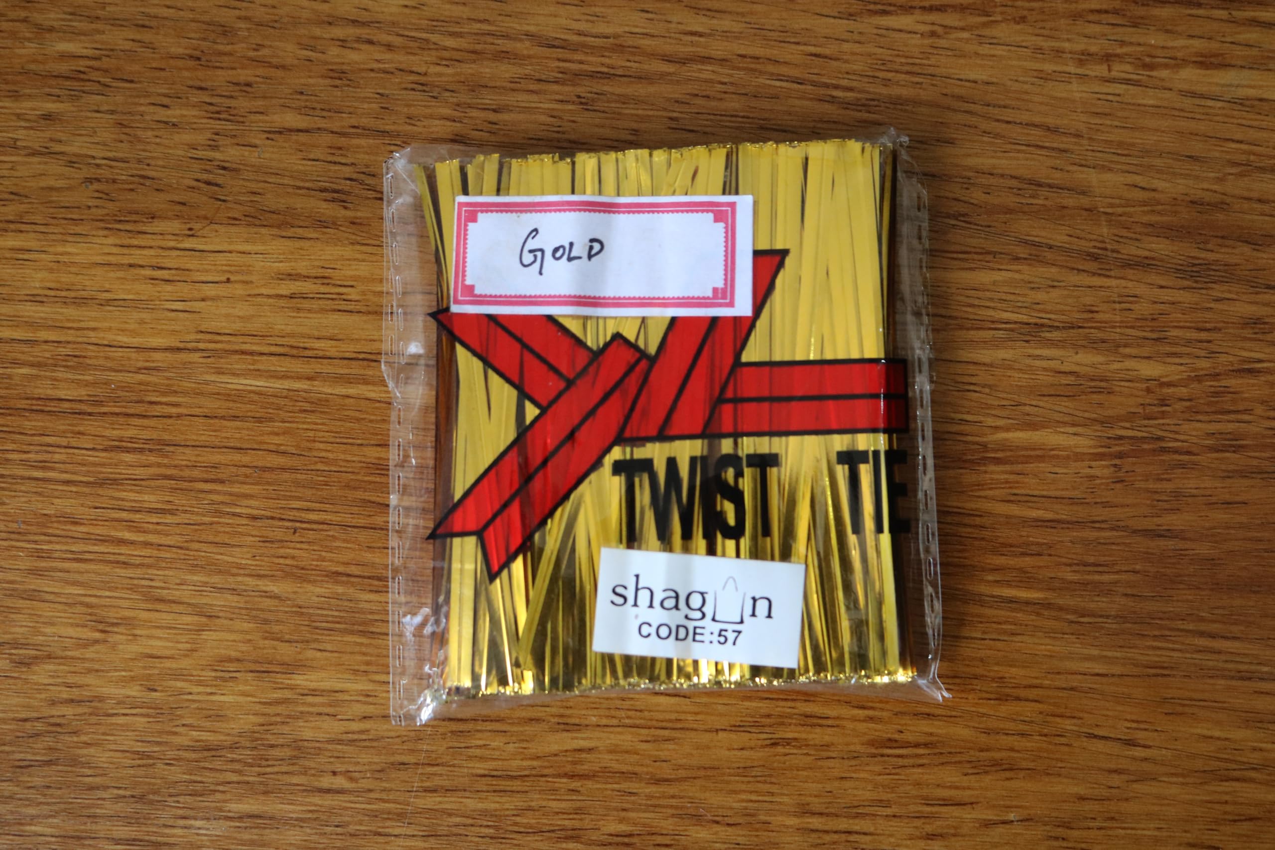 Twist Ties or Twisters – Purple colour – 8 cm length (Gold) (B0CQMCTY2V) Amazon Price History, Amazon Price Tracker