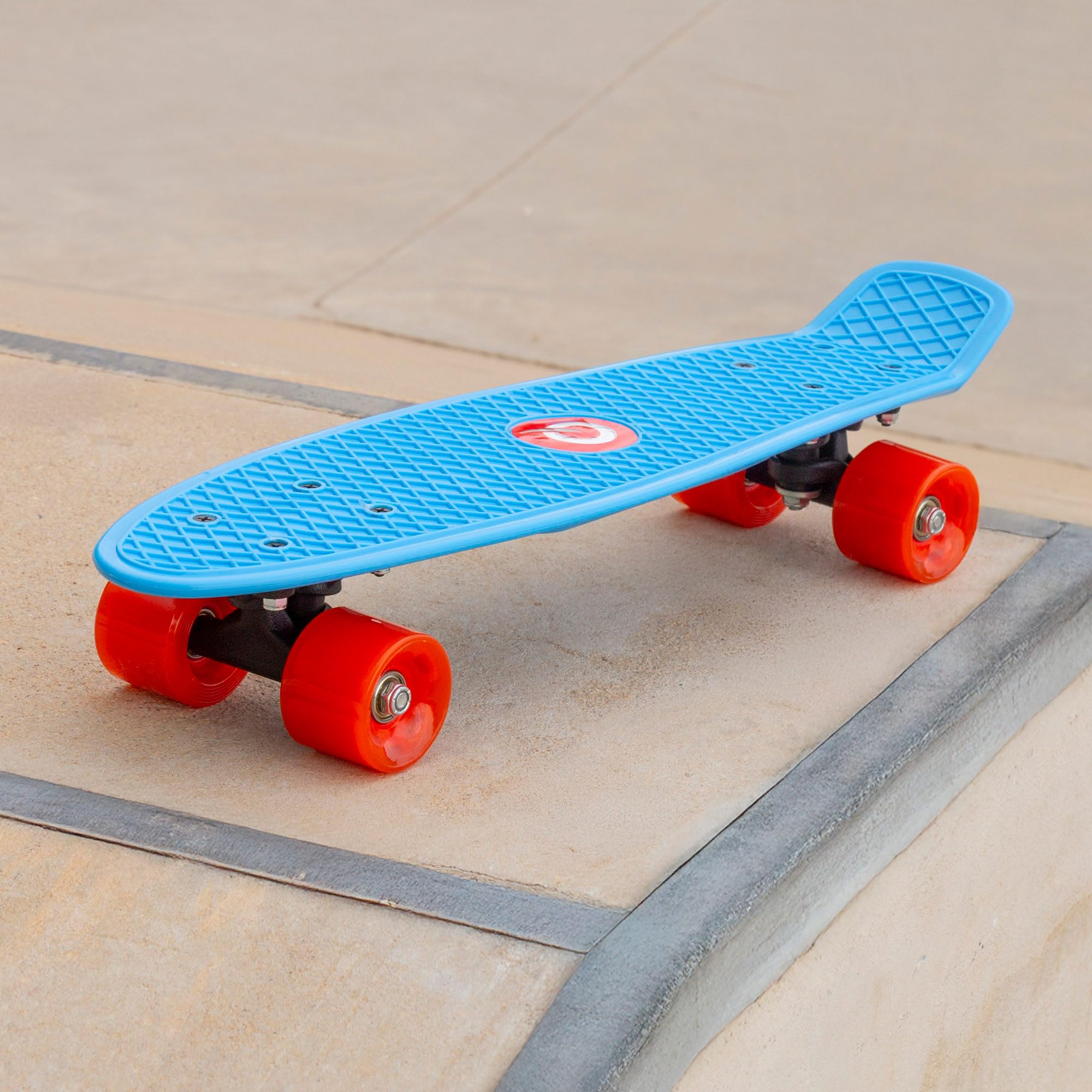 ColorBaby EVO Skateboard per bambini blu 56 cm, 4 ruote in PVC con luci colorate, base antiscivolo, giocattoli da esterno, giochi all'aperto, regalo per bambini e ragazze (54340)