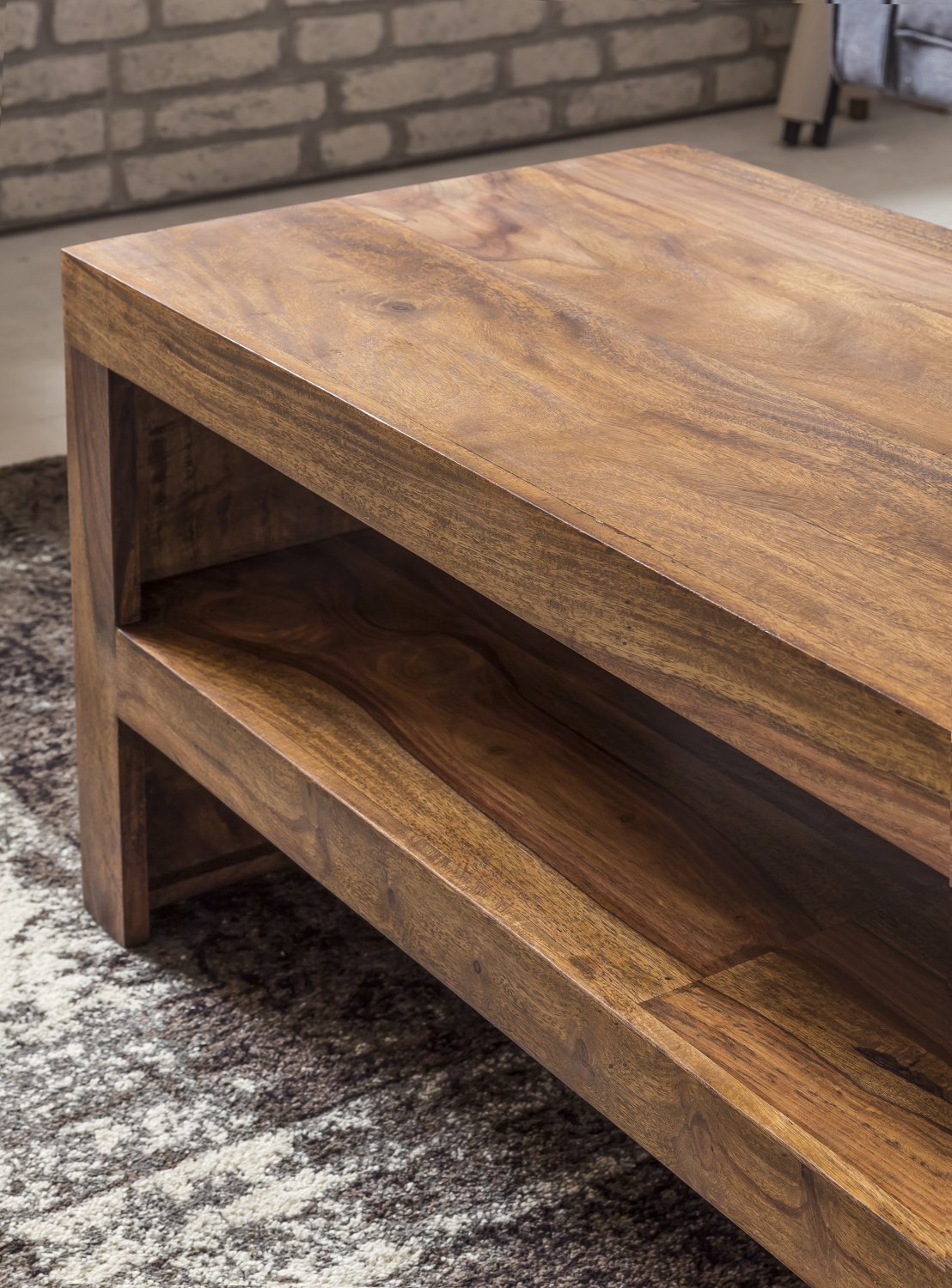 FineBuy Couchtisch 110x45x45 cm Sheesham Massivholz mit Ablagefach | rechteckiger Wohnzimmertisch im orientalischen Stil, Sofatisch aus Echtholz, handgefertigtes Unikat