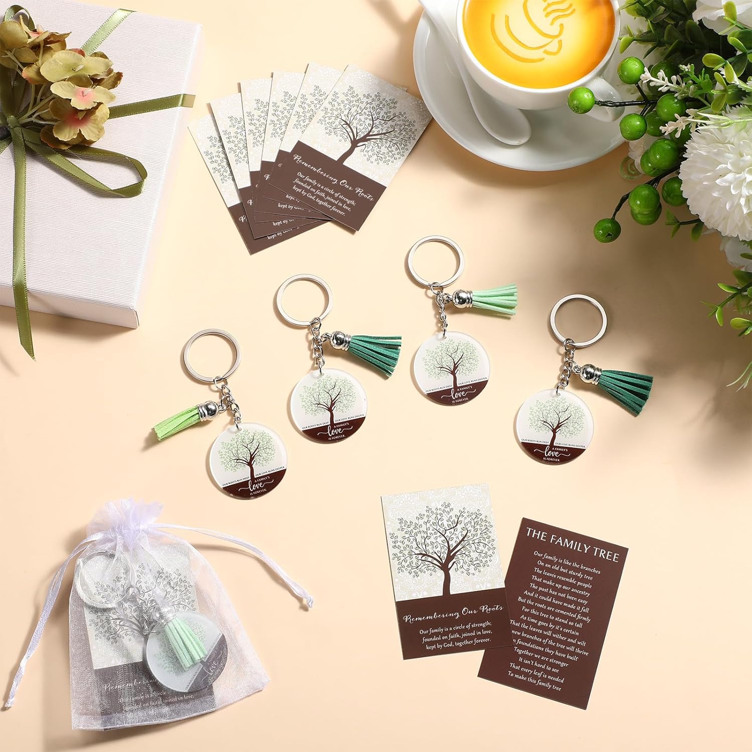 Landical 60 Sets Family Company Reunion Party Favor Gifts Graduation Gifts Family Tree Keychains Bulk with Tassel Remembering Our Roots Cards Bags for Gathering Decoration