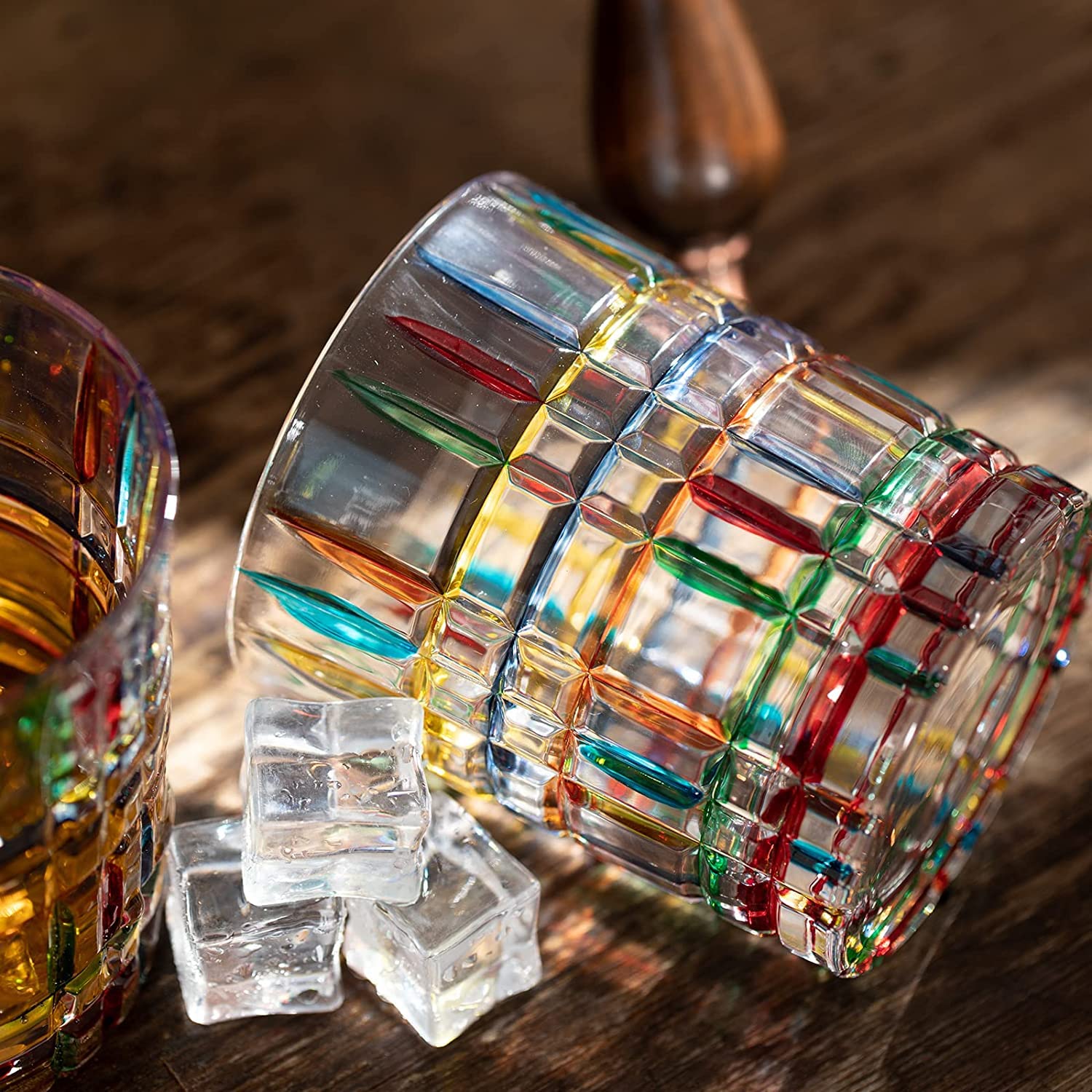 ZONSUSE Geschilderd whiskyglas, gekleurde whiskyglazen, gepersonaliseerd whiskyglas, voor Scotch Ierse Whisky Bourbon Cocktail Rum Likeur, Leuke cadeaus voor mannen vrouwen vader vrienden verjaardag