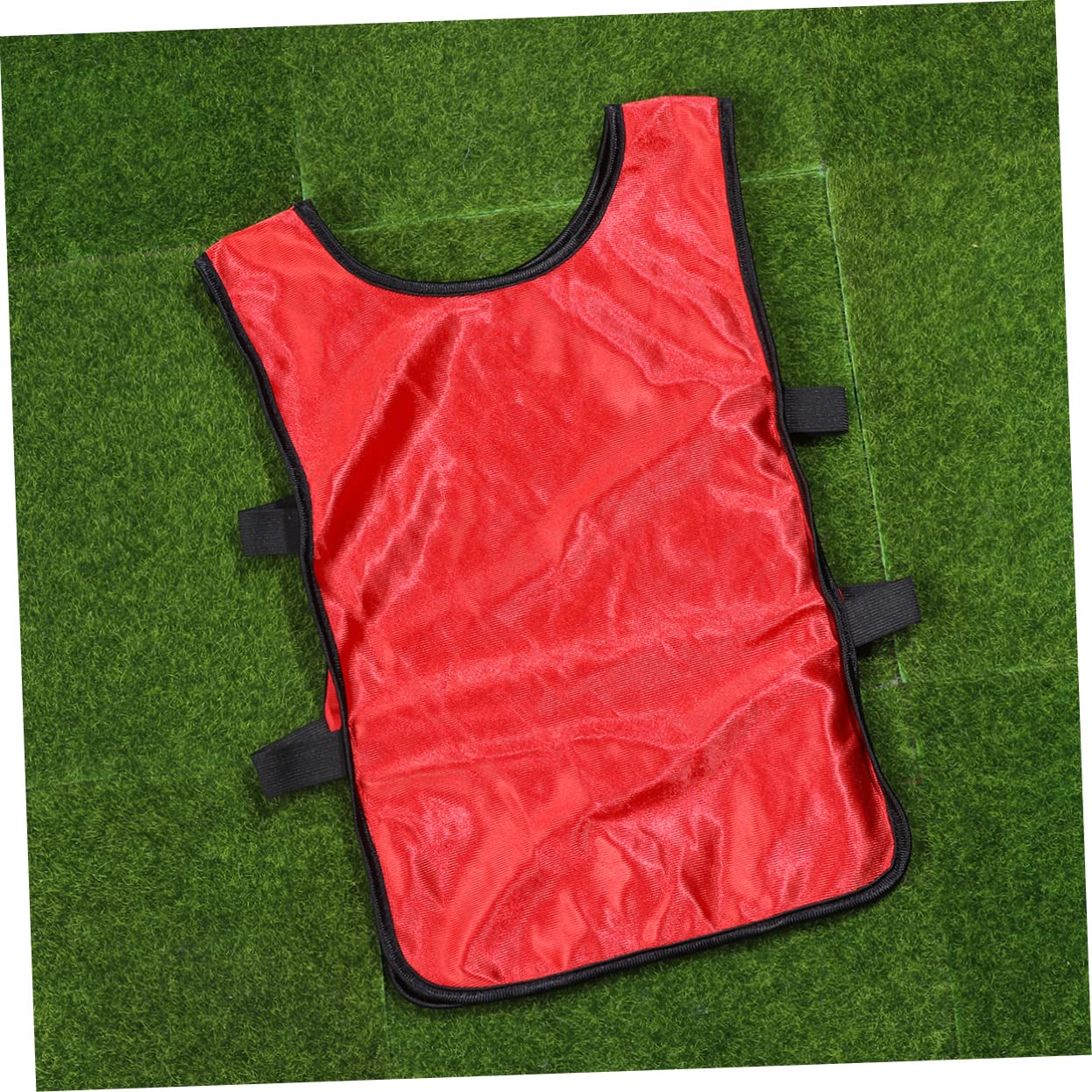 POPETPOP 6Pcs Red Training Vests for Breathable Football Pinnies Lightweight Waistcoats for Unrestricted Movement Soccer and Basketball Practice
