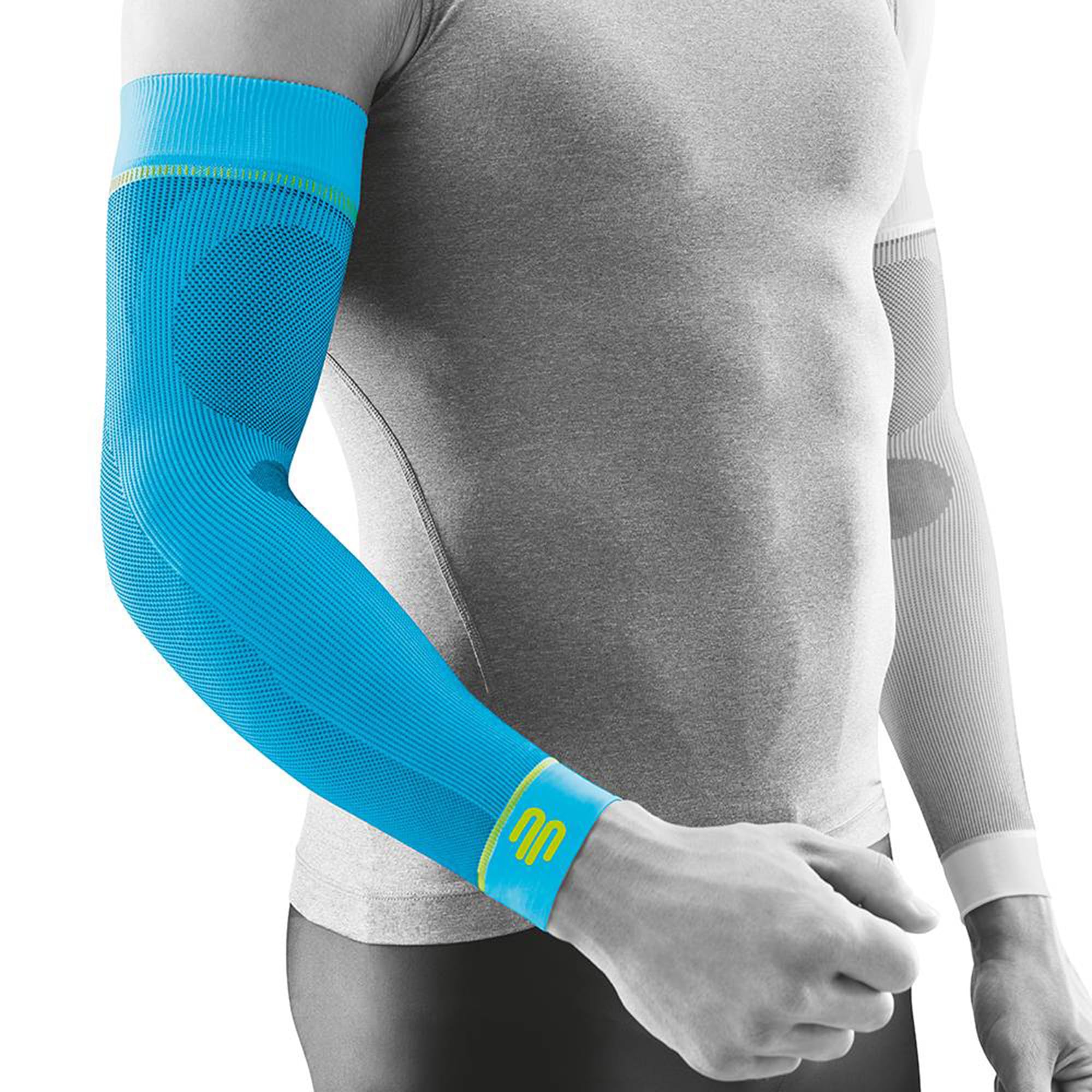 Bauerfeind Sports Compression Arm Sleeves - Gradient Compression Improves Oxygen/Blood Circulation - 1 Pair