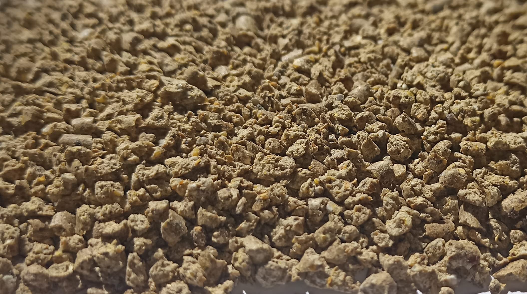 Grower Pellet Chicken/Duck/Hen Feed For All Life Stages for Fast Growth & Good Health & Make Energetic It Have All Nutritions & Protein That Rooster Want, Vegetable Flavor 1.8kg Packet (B09C8XRP4W) Amazon Price History, Amazon Price Tracker