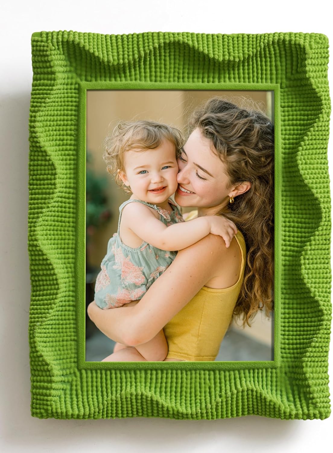 8x10 Photo Frame with Stand for Tabletop Wall Display, Wavy Picture Frame for Art Prints Family Portrait Landscape Paintings Posters, Cute Room Decor for Living Room Bedroom (Lawn Green)