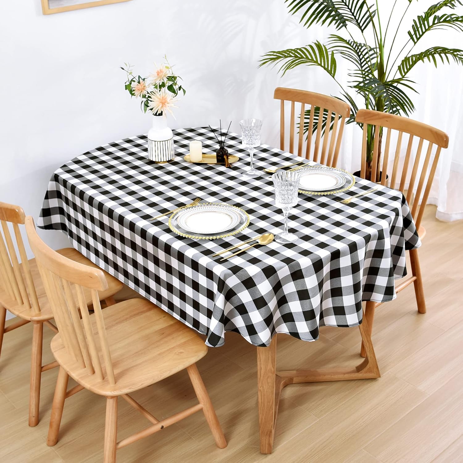 Wolkemer Farmhouse Large Oval Checkered Tablecloth Black and White Gingham Table Cloth Buffalo Plaid Fabric Table Cover for Dining Room Kitchen Party Tables Decor 60x120 Inch