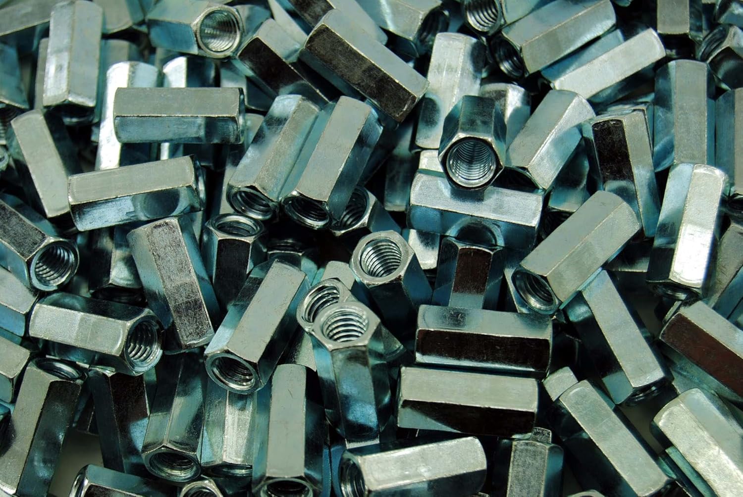 (200) Hex Coupling Nuts 3/8-16 x 1/2 x 1-1/8 Threaded Rod Connector Zinc