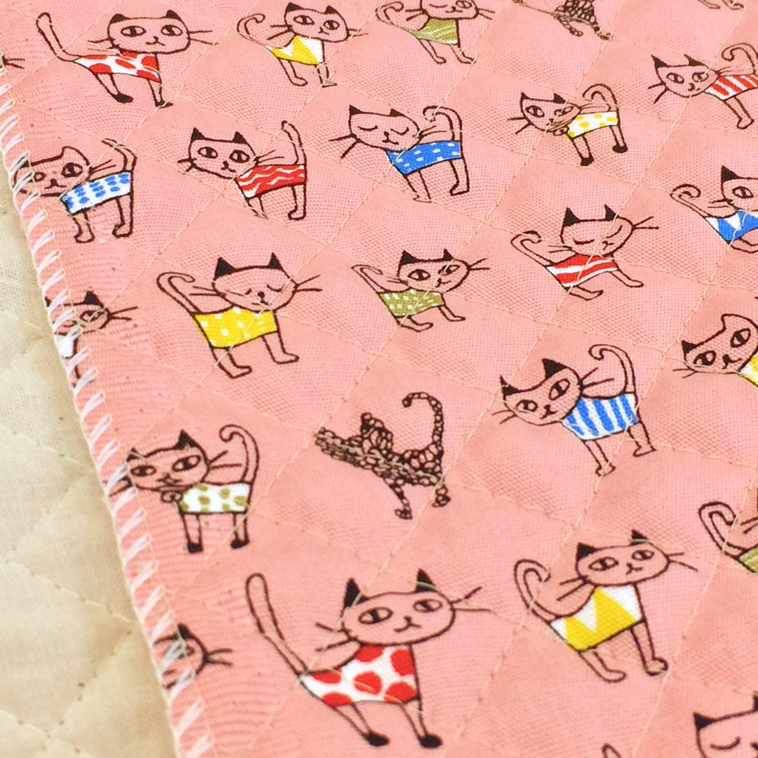 Amazon.co.jp: キルティング生地 猫柄 キュートなねこちゃん 【ピンク