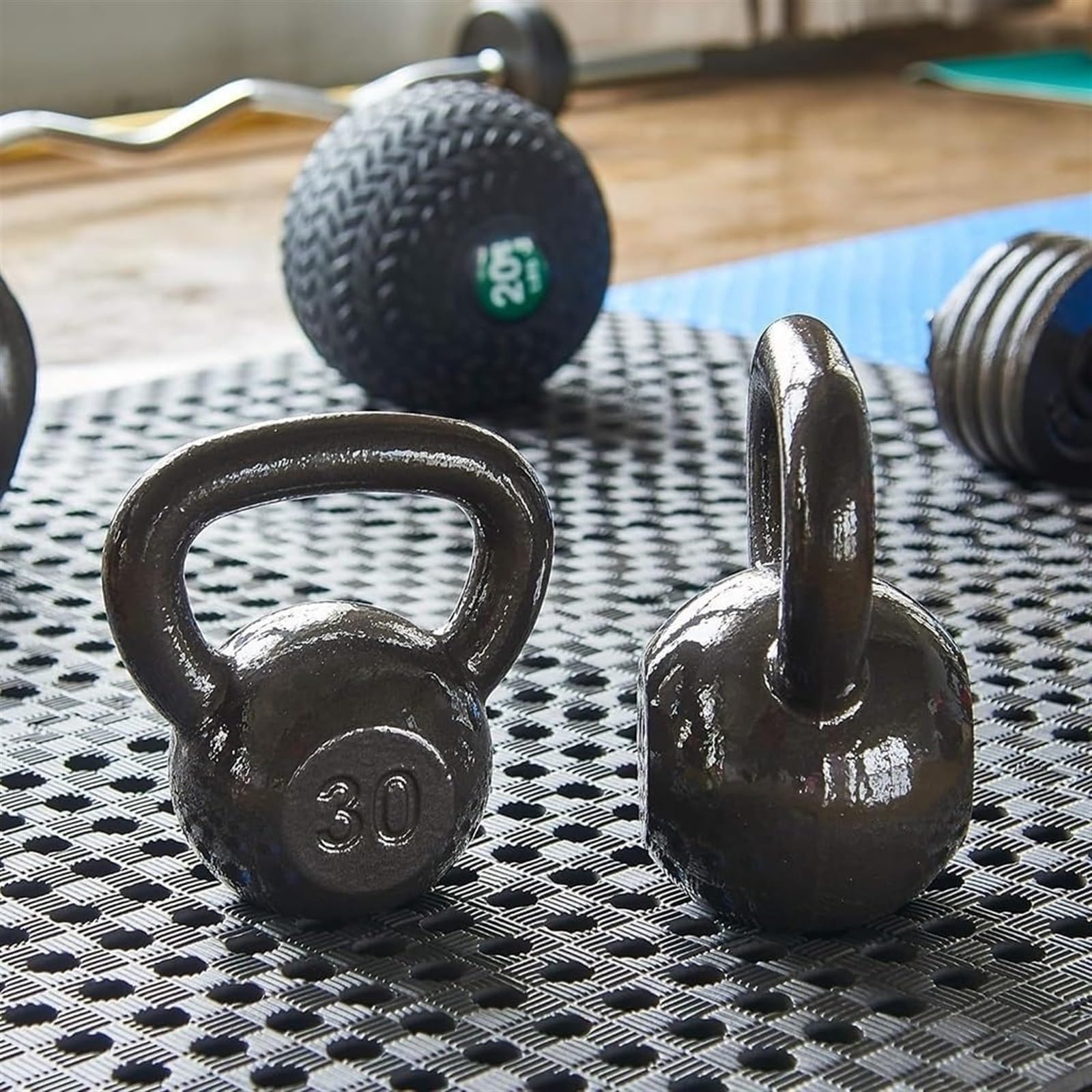 Odważnik z litego żeliwa, czarny zintegrowany Kettlebell, używany do treningu siłowego i fizycznego, fitness i treningu przekrojowego (rozmiar: 4 KG)