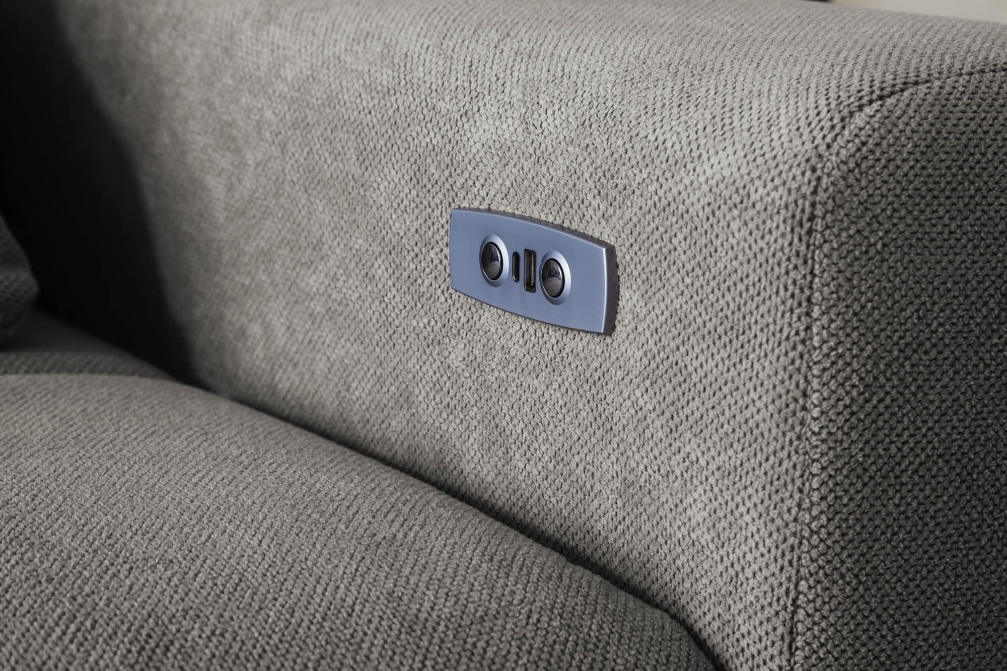 möbelando freiraum Belan Polstergarnitur Ecksofa mit Ottomane Links – Elektrische Sitztiefenverstellung, Anthrazit, 288x176 cm, inkl. 4 Kissen, strapazierfähiger Polyesterbezug
