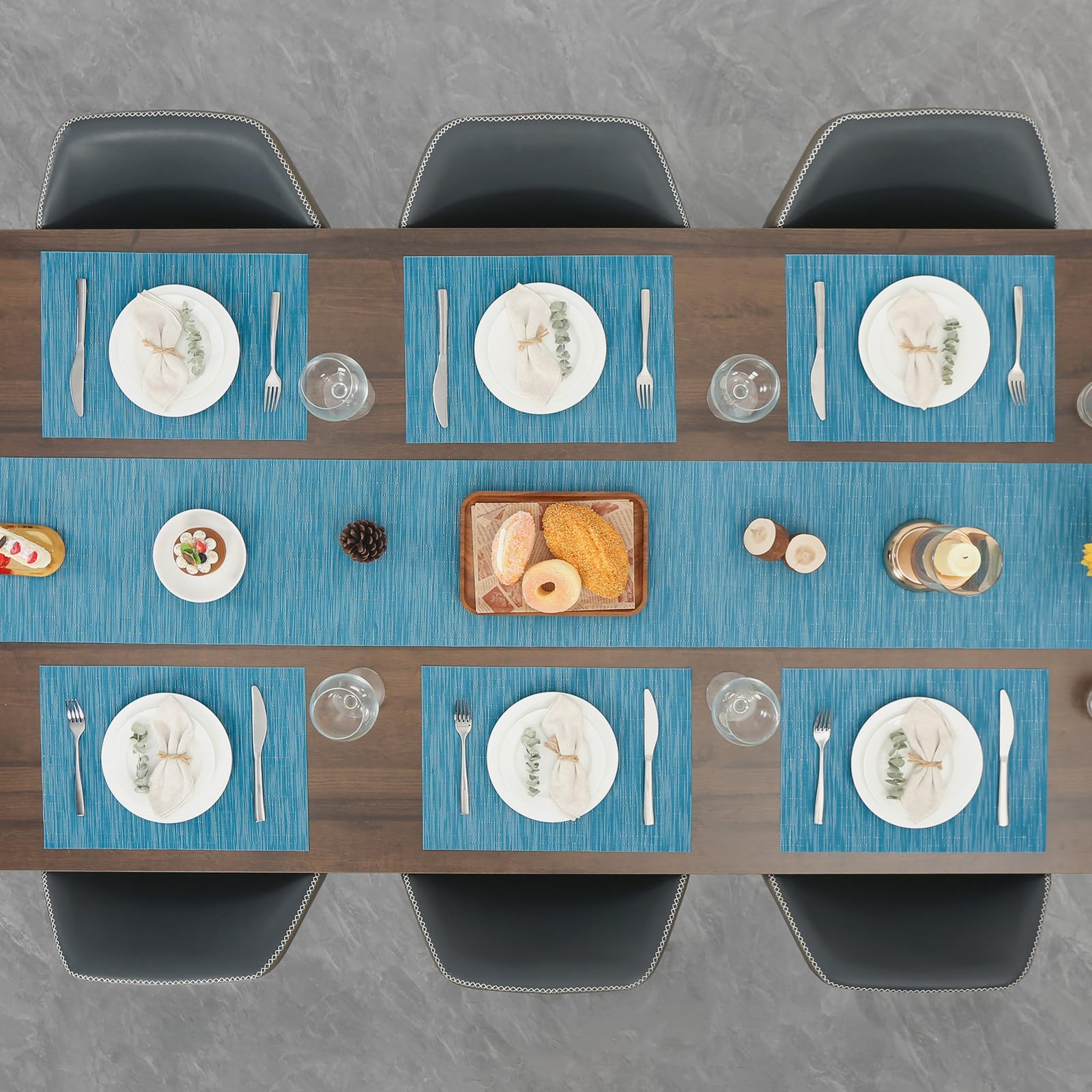 Leetaltree - Juego de 8 manteles individuales, resistentes al calor, antideslizantes, para mesa de comedor, lavables, duraderos, tejido de PVC (diseño a rayas de color blanco y negro, 8 unidades