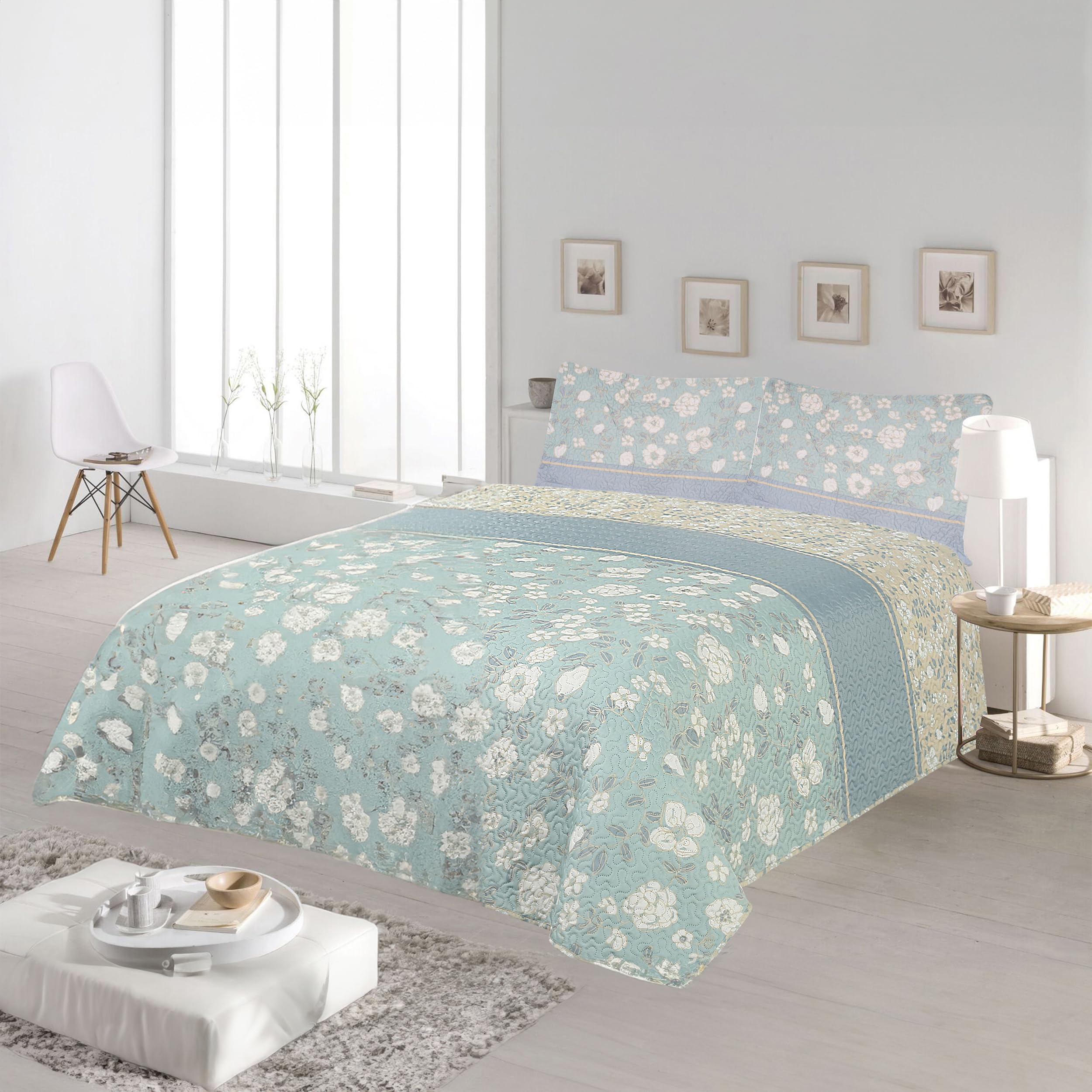 Etrexonline Colcha Bouti Reversible Estampada 100% Microfibra Extra Suave Colcha Cubre Cama Multiusos para Primavera y Verano Incluye 2 Fundas de Cojín, Cama 140/150/160cm - 250x260cm - Flor Turquesa