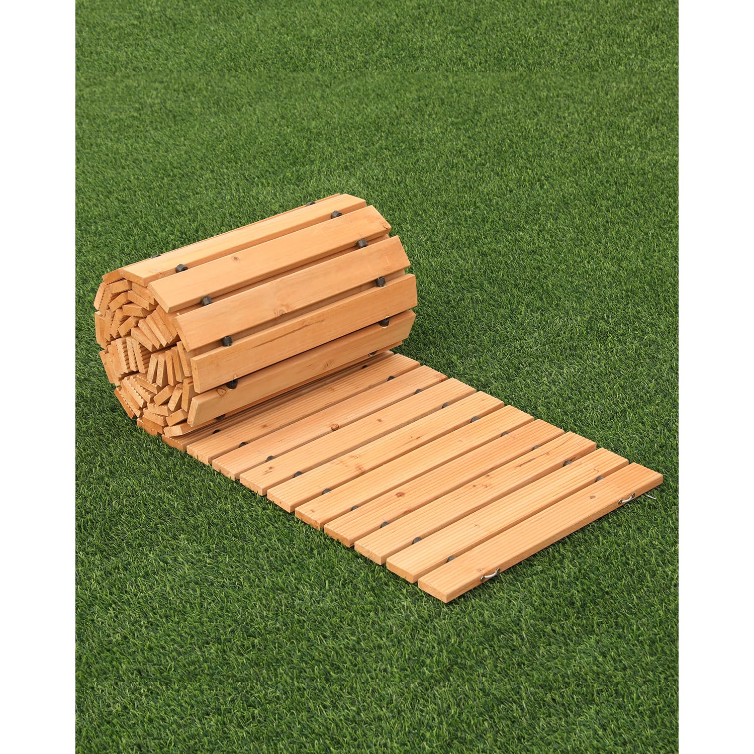 VEVOR Camino de Jardín de Madera 3,65 m x 55,88 cm, Camino de Jardín Recto Antideslizante, Camino de Exterior de Cedro Enrollable con Conexión de Cable de Acero para Jardín, Fiesta de Bodas, Patio