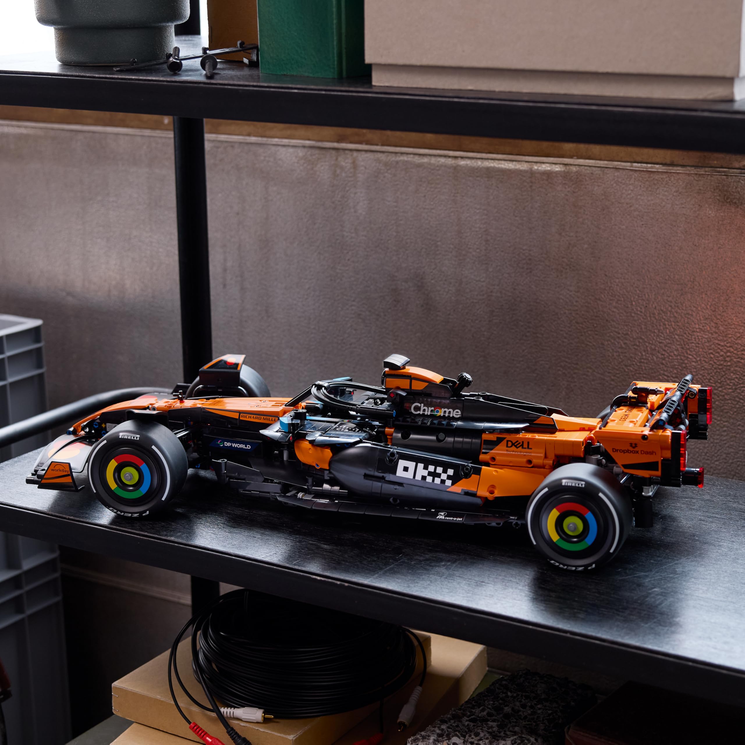 LEGO Technic Carro McLaren MCL39 F1 42228 (1.675 Peças) | Amazon