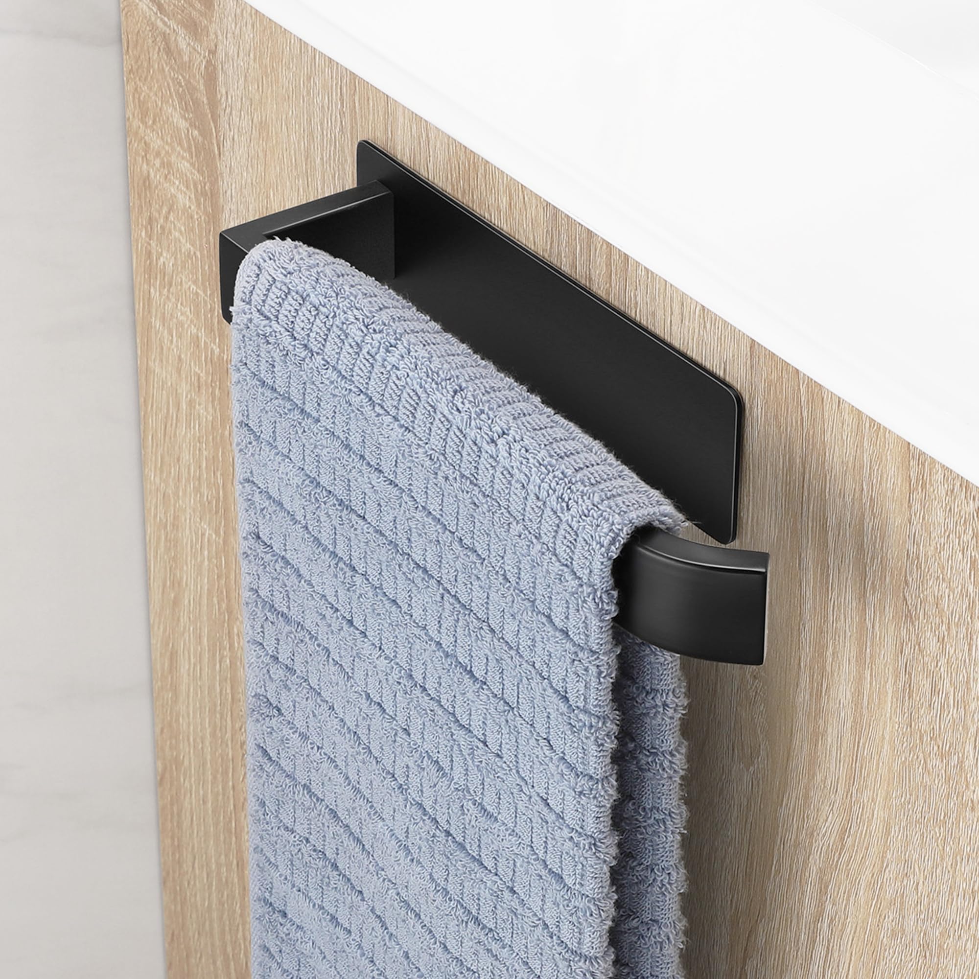 Drillless Bathroom Towel Racks 304 Stainless Steel Self Adhesive Towel Bar Bathroom Towel Rack Wall Bathroom Towel Bar Black 22CM