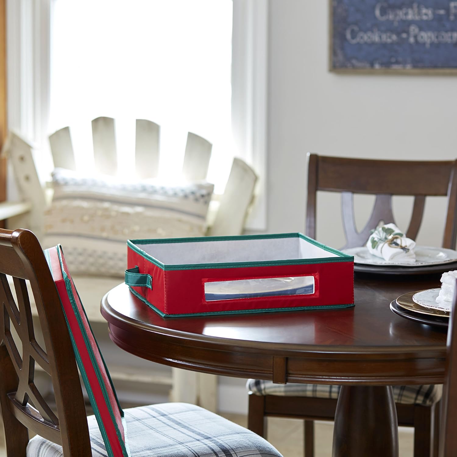 Household Essentials Holiday Charger Plate Storage Box, Holds 12 Plates with Felt Protectors and a Windowed Panel, Red and Green Trim