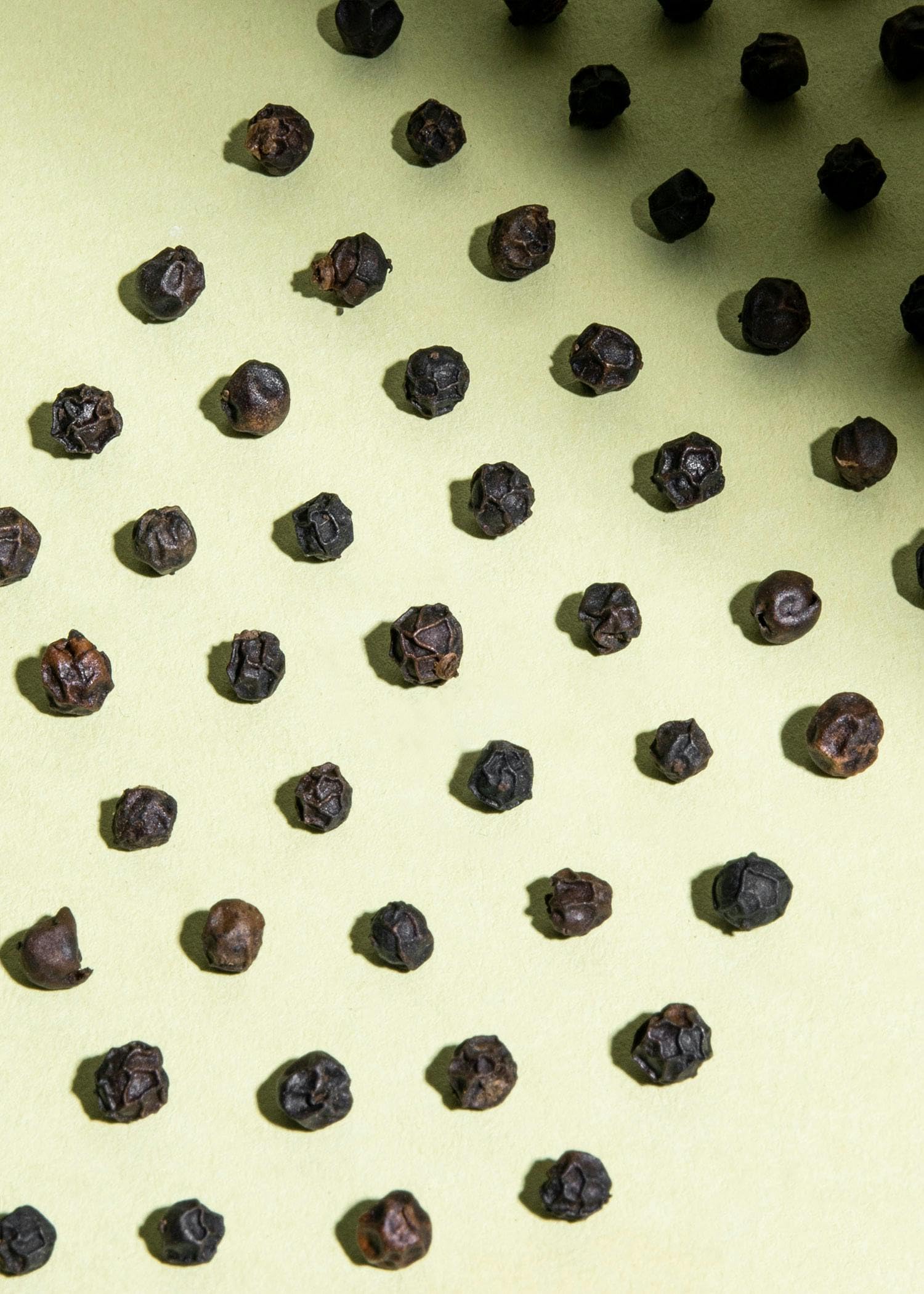 KoRo - Poivre noir bio en grains entiers 1 kg