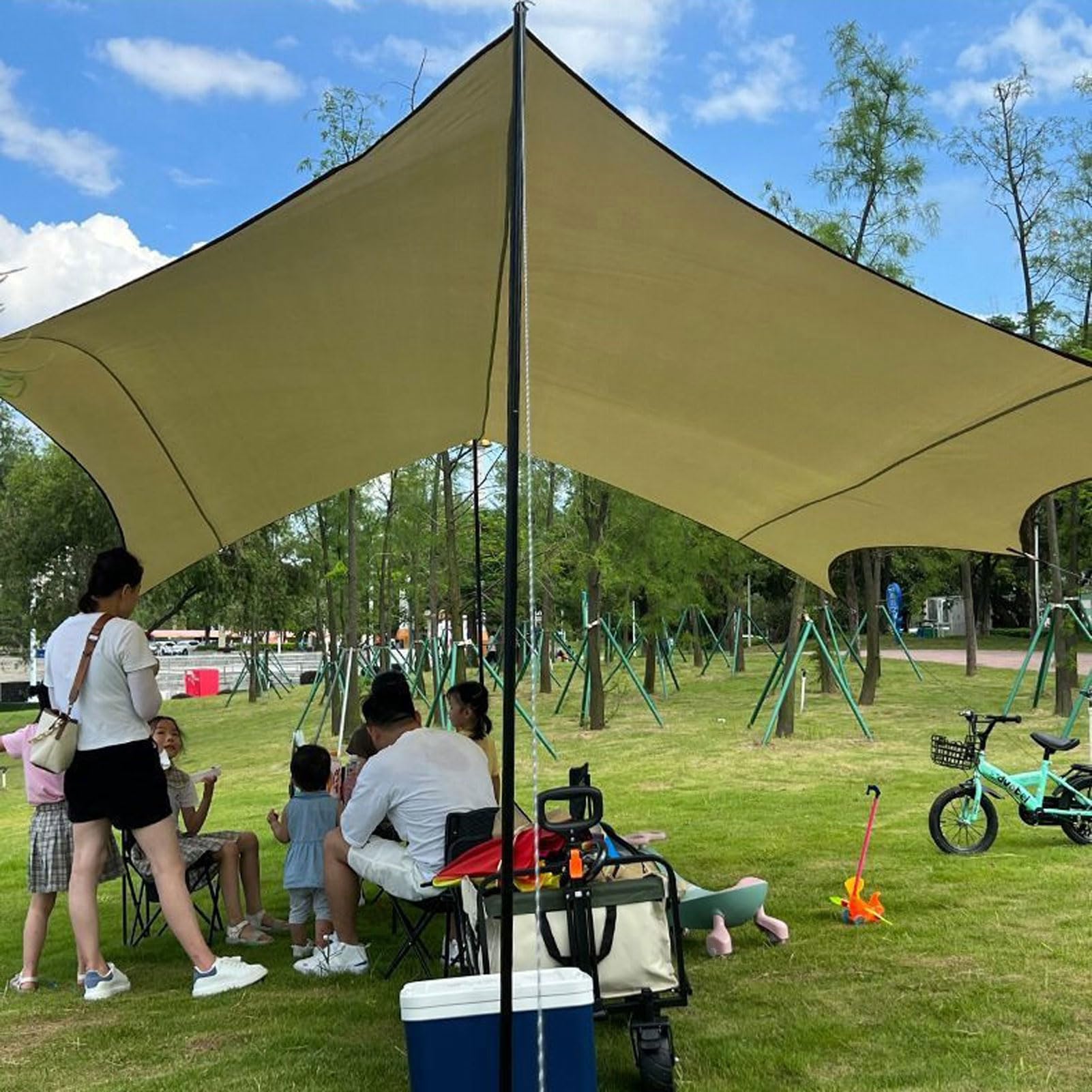 Namiot kempingowy Tarp wodoodporny, przenośny baldachim kempingowy pokryty srebrem, kwadratowy/motylkowy namiot przeciwsłoneczny z ochroną UV do użytku na zewnątrz (Butterfly/3x3m)