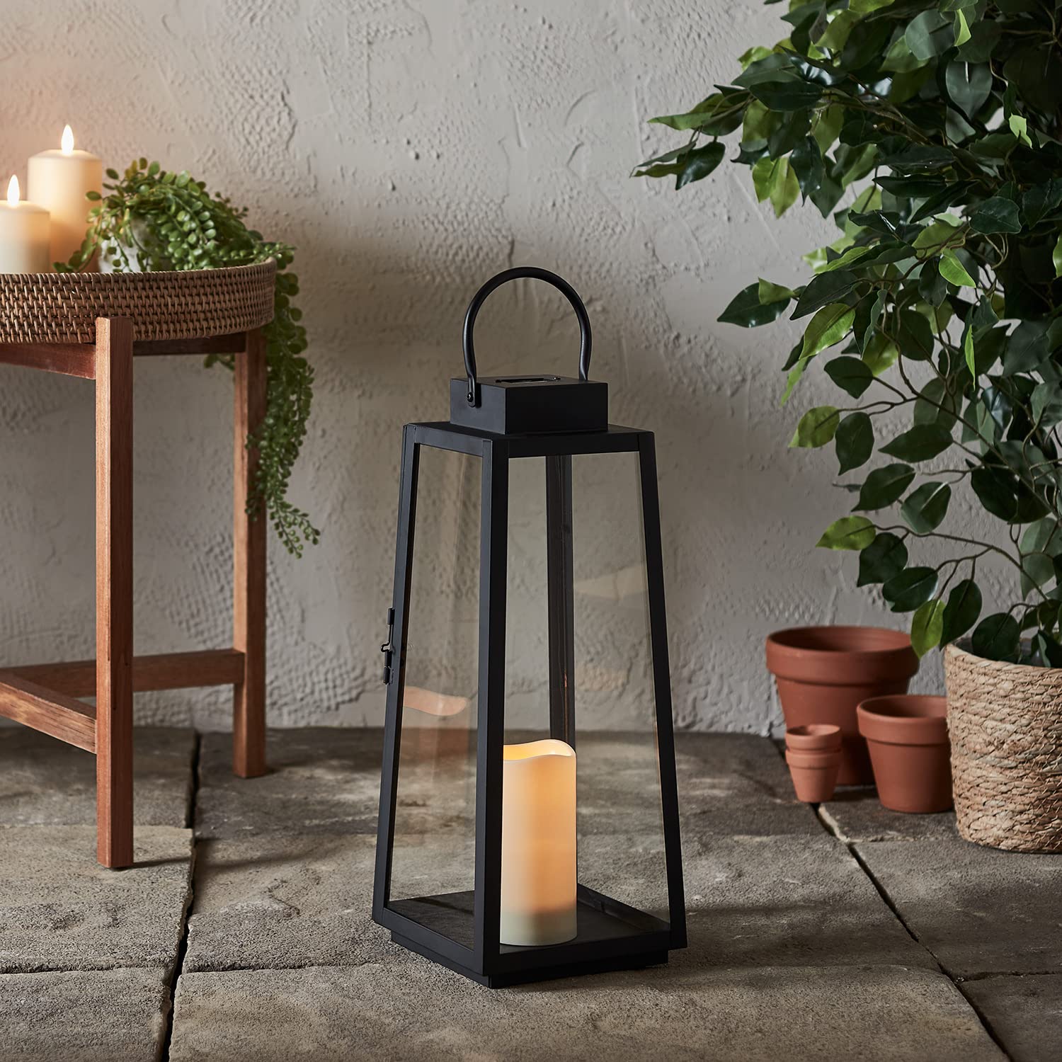 Lights4fun Solar Powered Black Metal Trapeze LED Decorative Candle