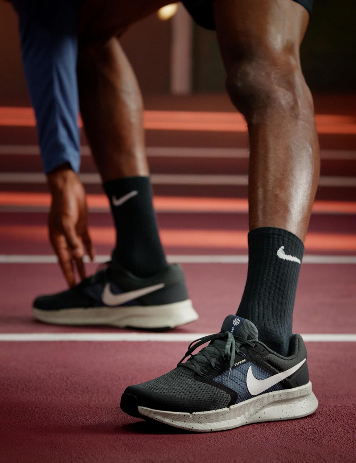 Nike Men's Run Swift 3 Road Running Shoes - Image 3