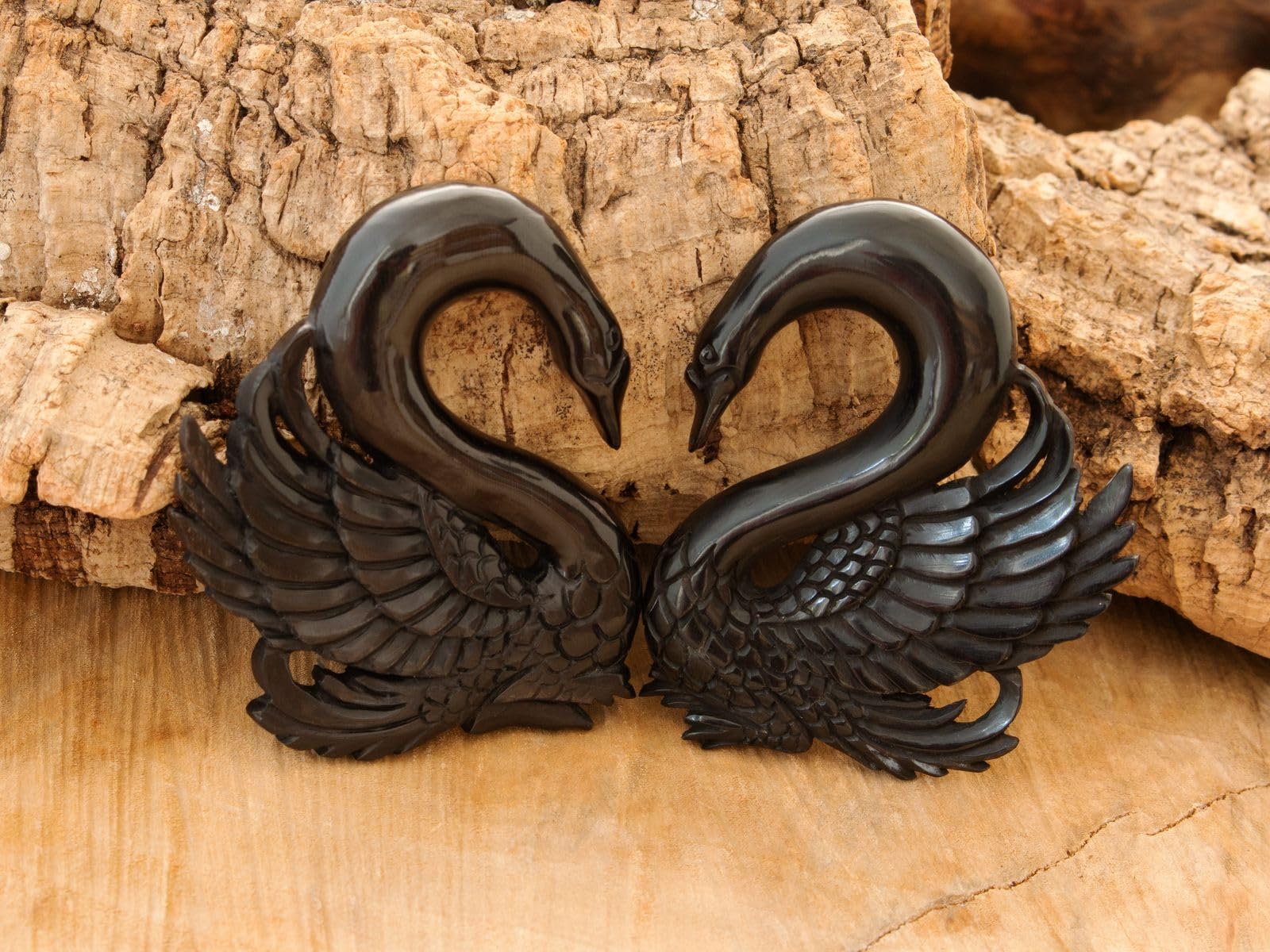 Fly Style Piercing Ohr Expander aus Horn oder Knochen - Schwan Dehnschnecke Dehnspirale Dehnungsschnecke Dehnsichel, Grösse:10 mm (Paar), Farbwahl:schwarz